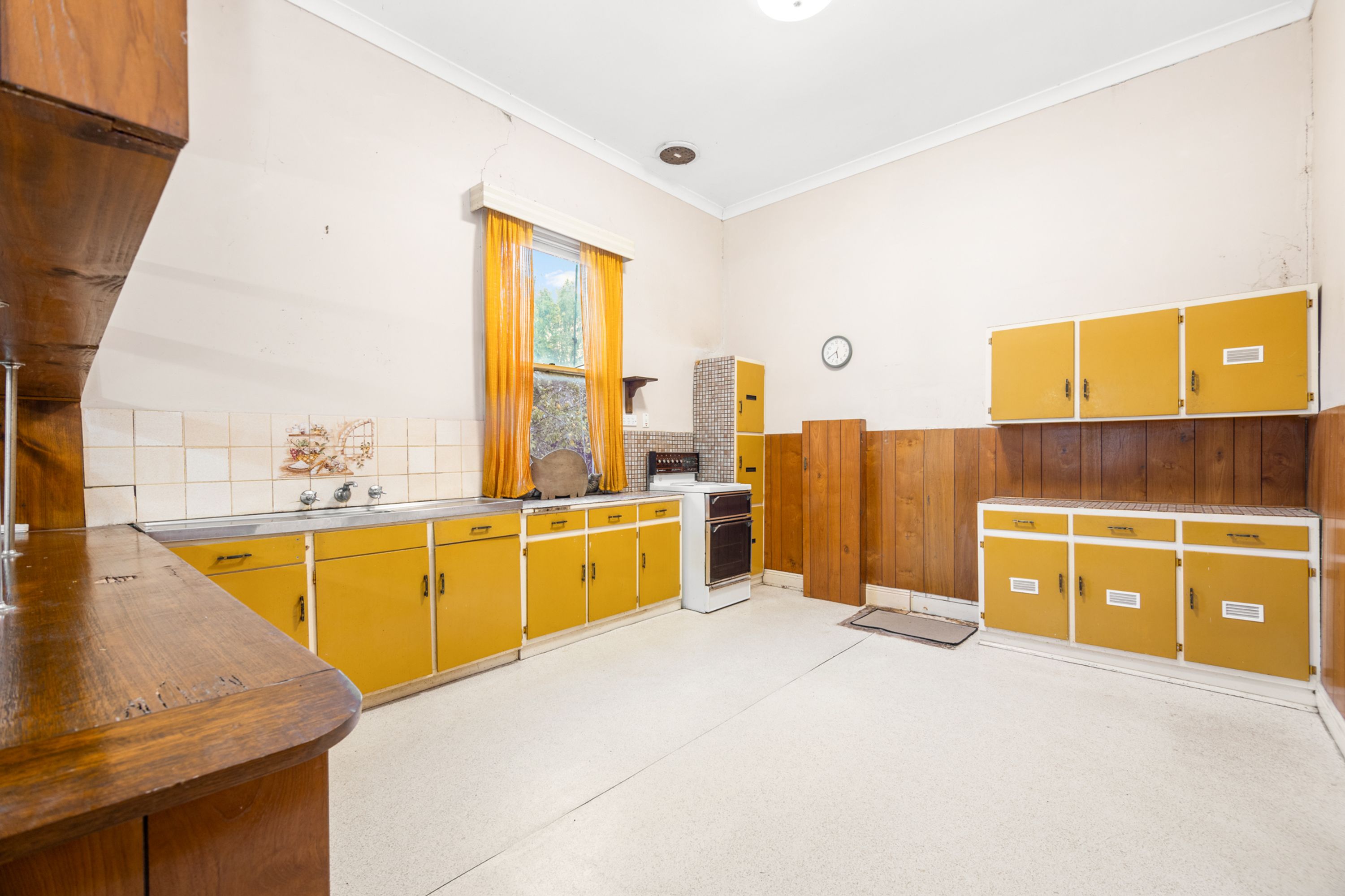 33 Searle Street, Horsham VIC 3400, Horsham - Thumbnail 4