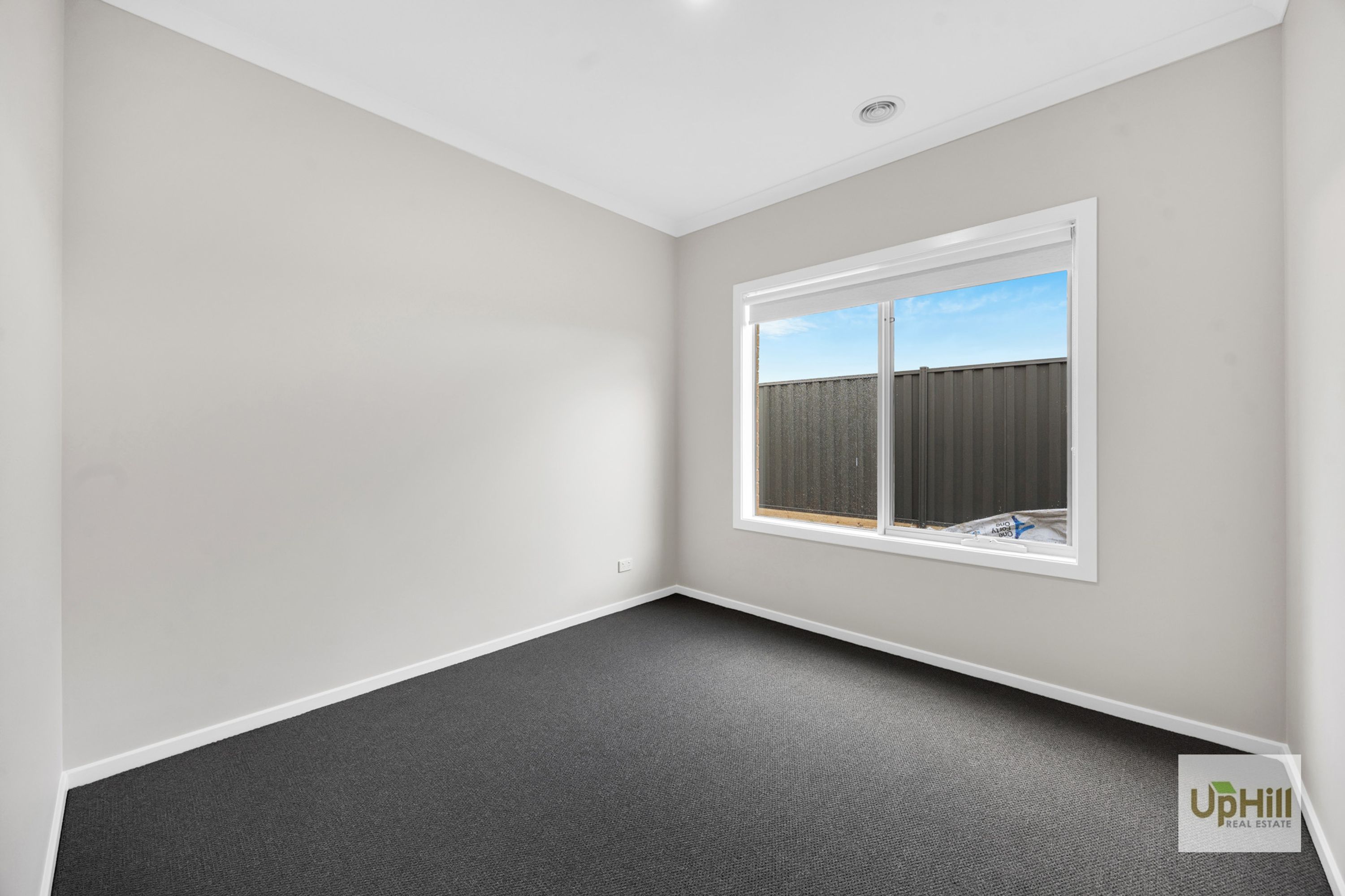 613 Heather Grove, Clyde North - Thumbnail 8