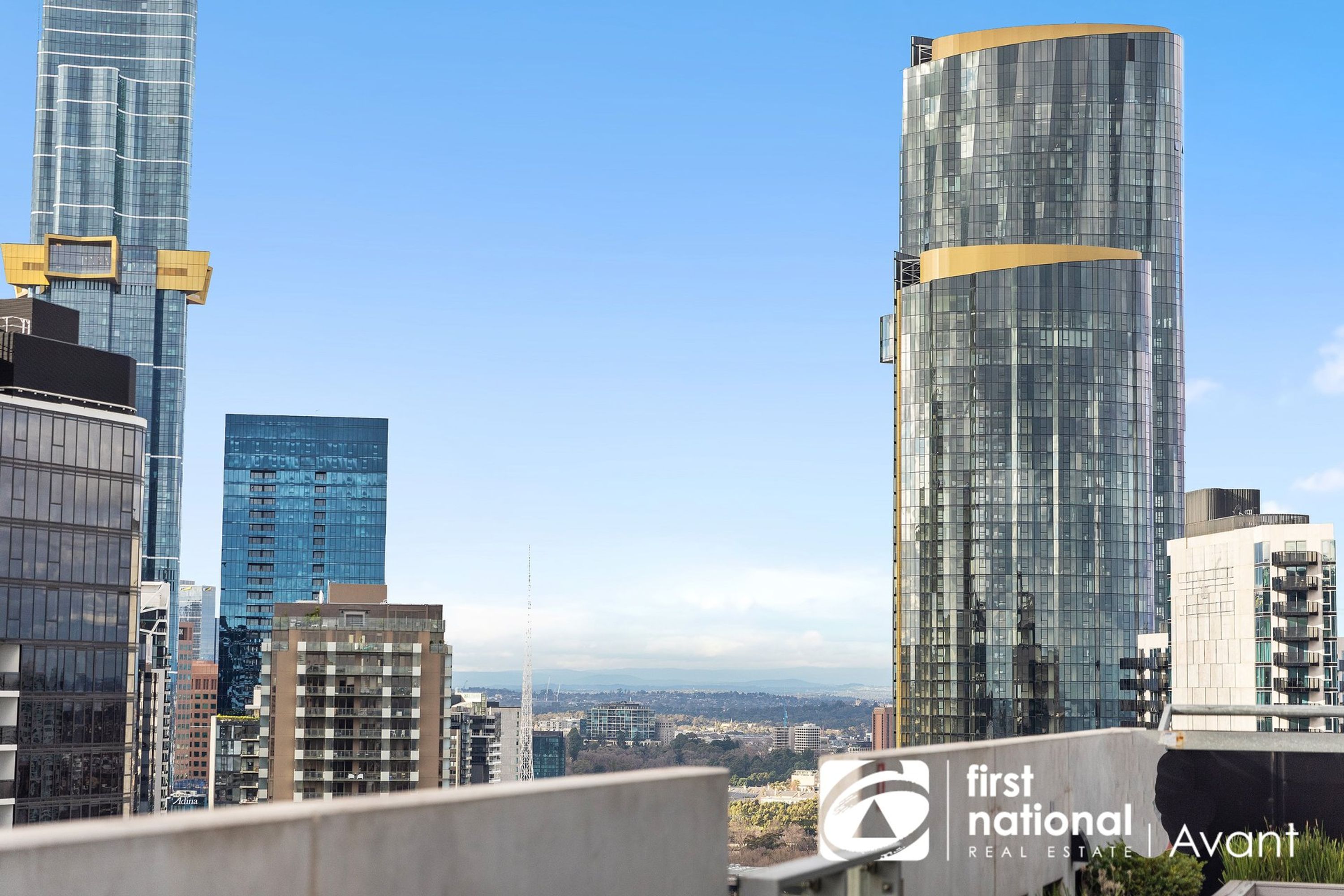1804/58 Clarke Street, Southbank - Thumbnail 2
