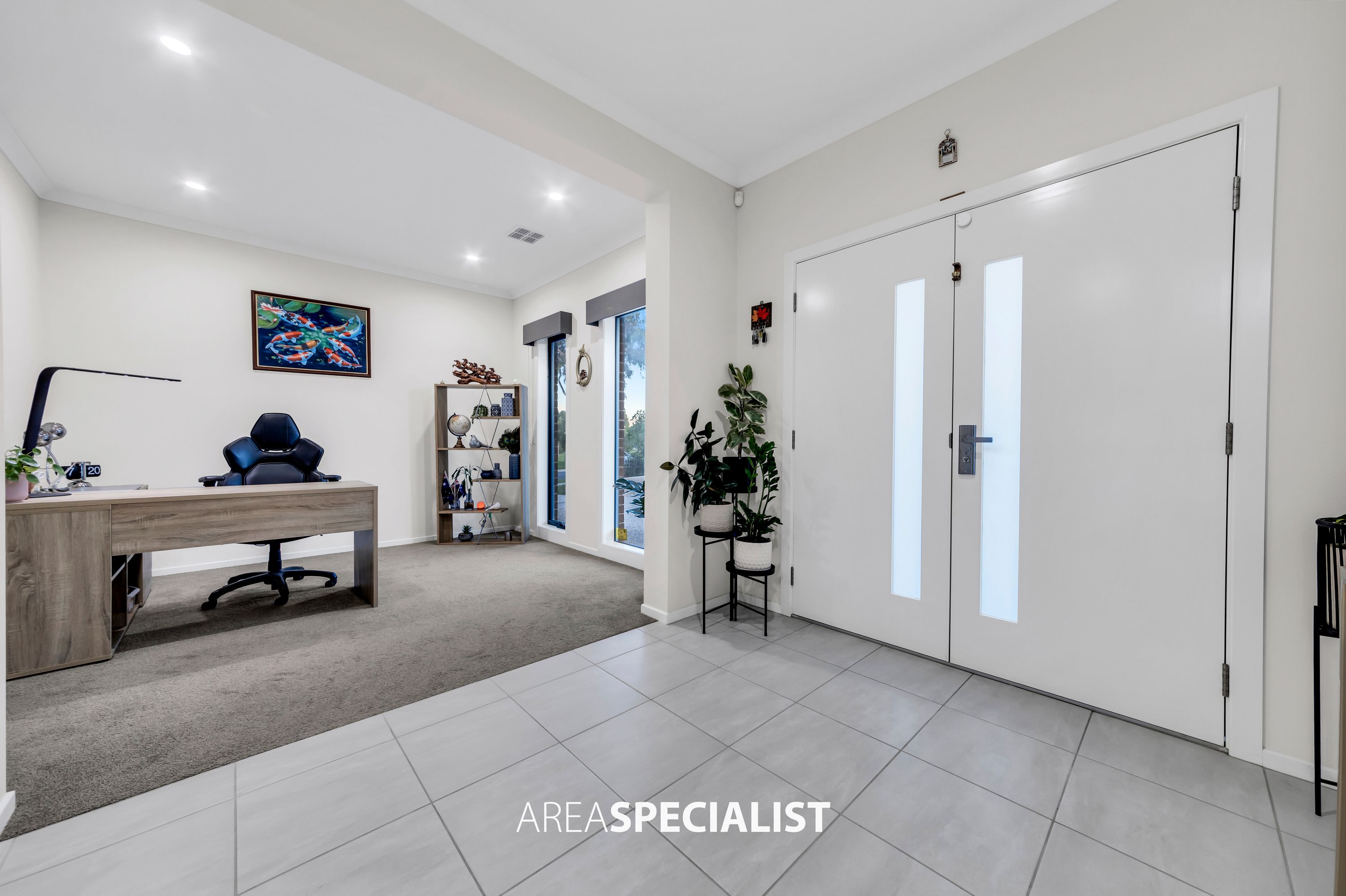 36 Abbeyard Drive, Clyde, Clyde - Thumbnail 5