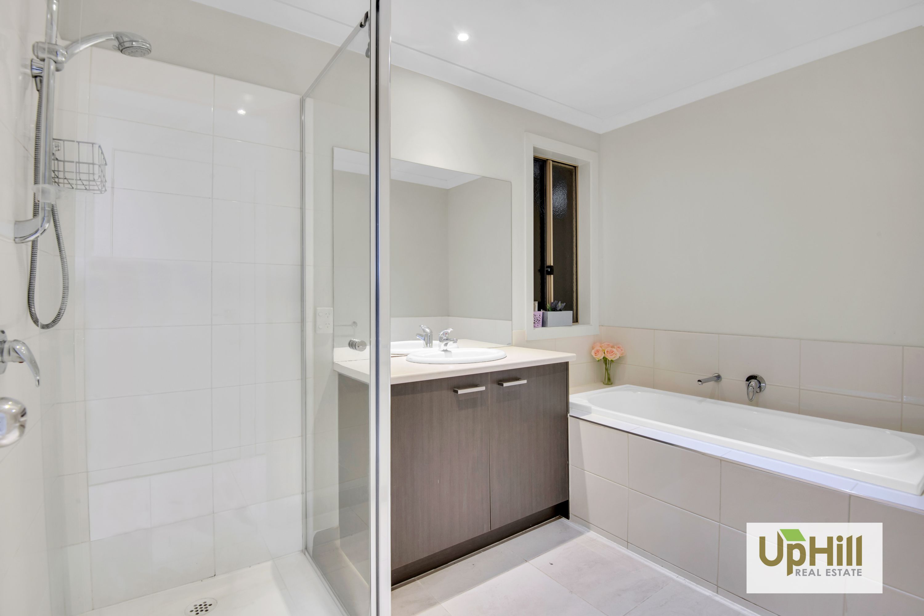 284 Casey Fields Boulevard, Cranbourne East - Thumbnail 3