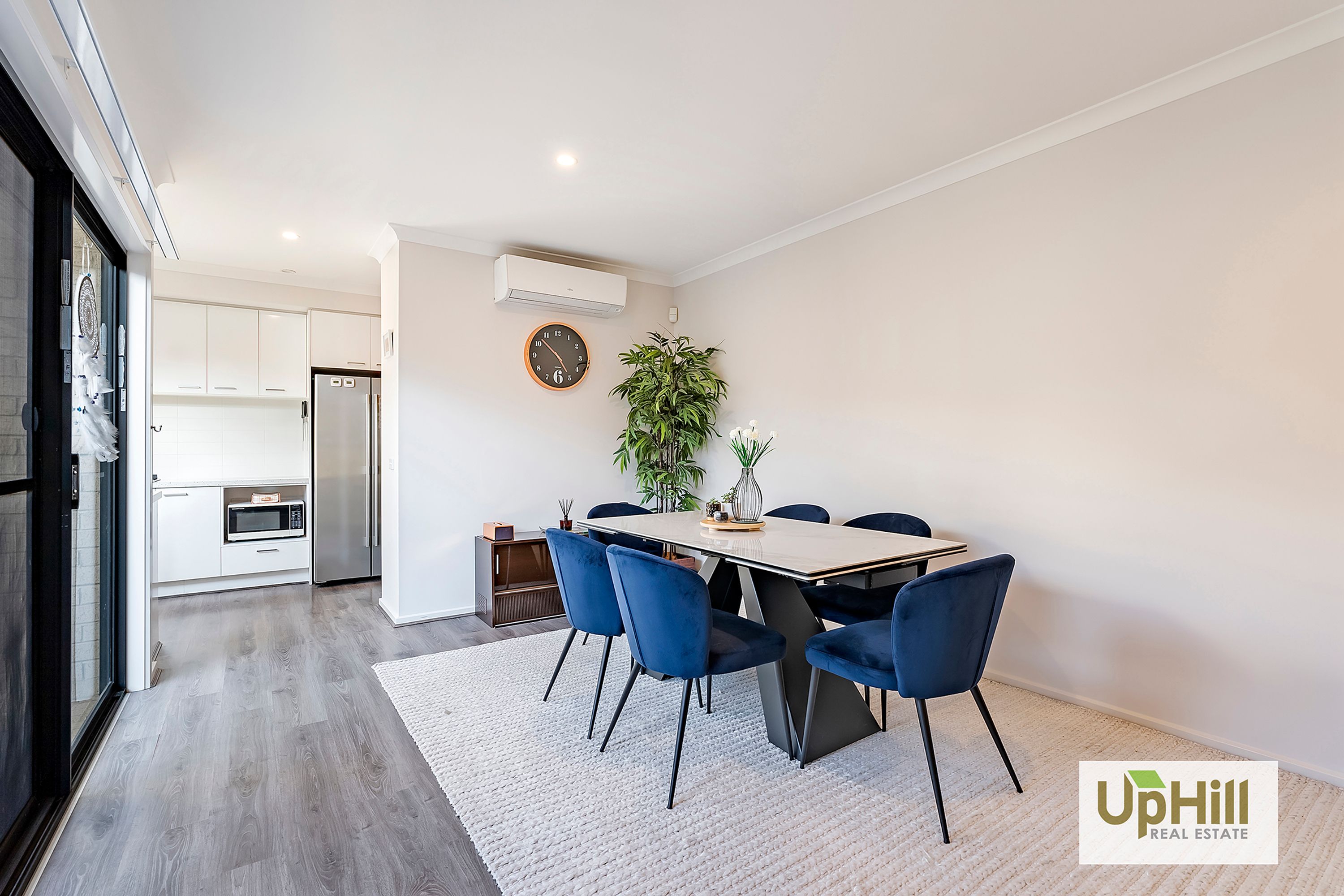 11 Emanda Lane, Clyde North - Thumbnail 4