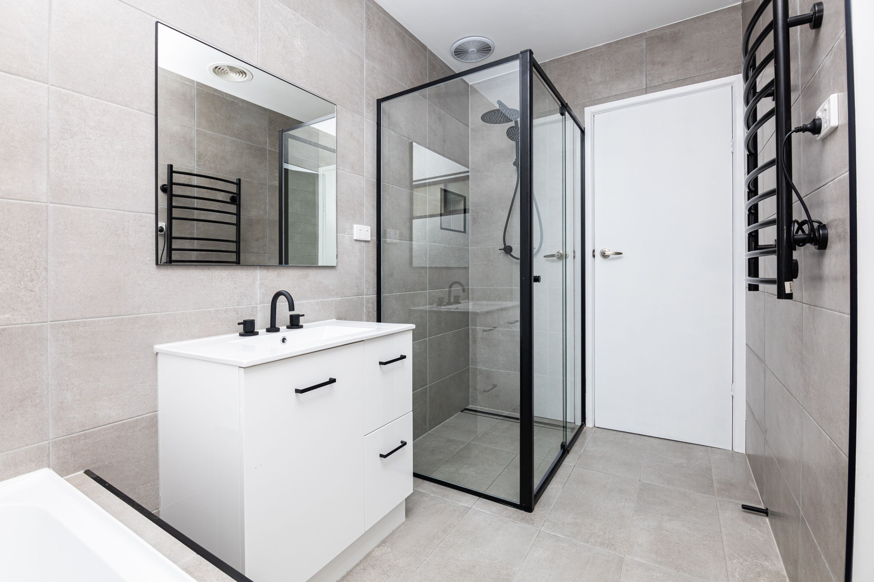 33 Federation Avenue, Horsham VIC 3400, Horsham - Thumbnail 7