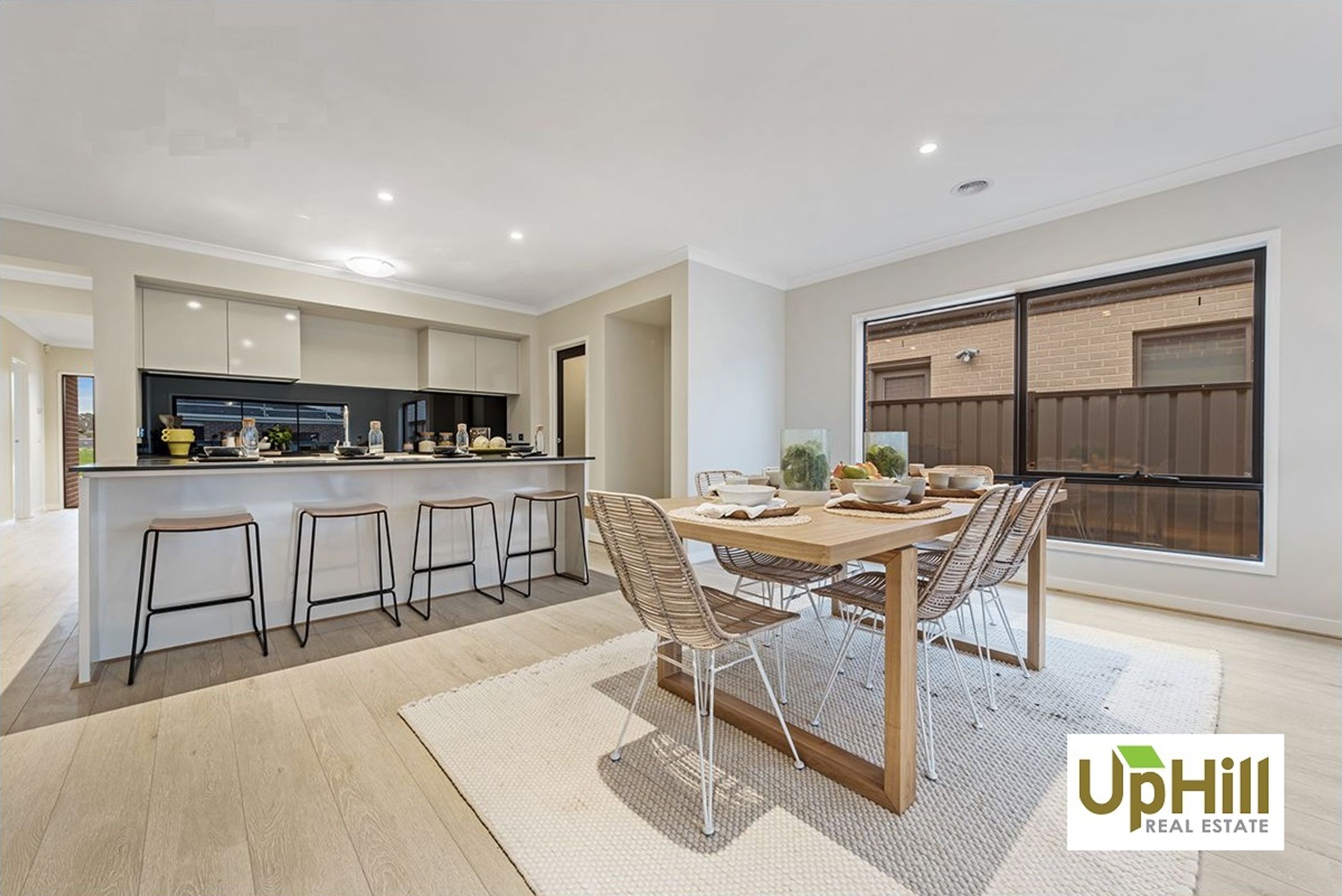 19 Aspire Avenue, Clyde North - Thumbnail 8