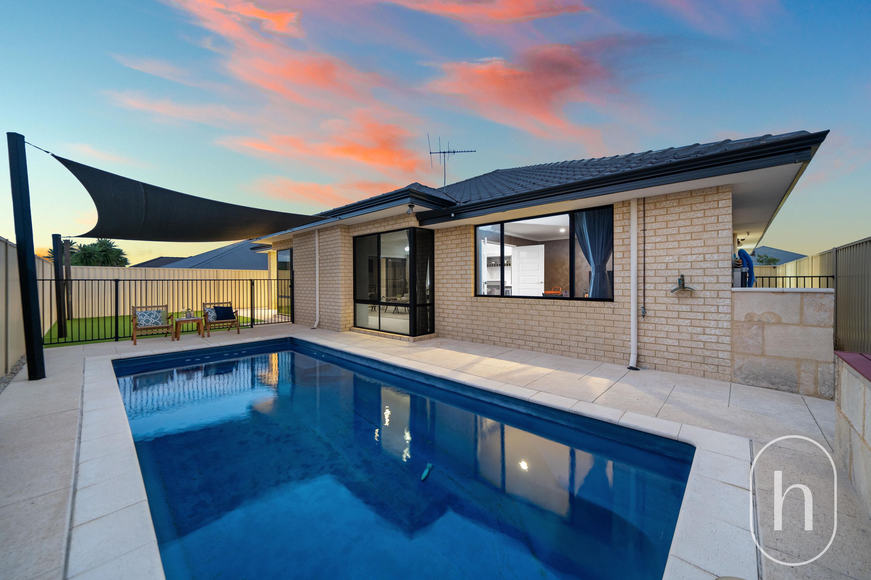 9 Wicklow Circle, Darch - Thumbnail 2