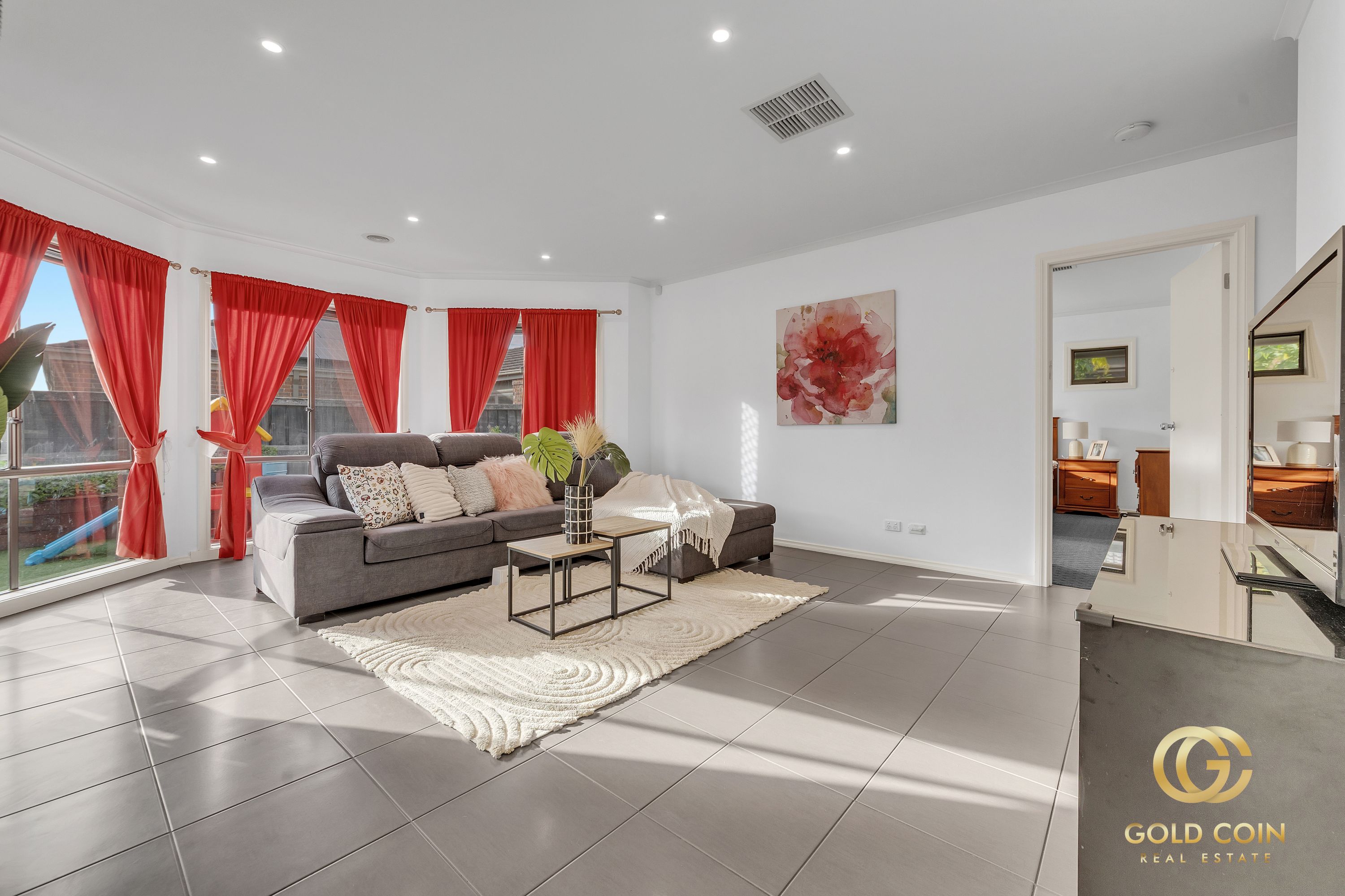 17 Dandelion Drive, Berwick - Thumbnail 4