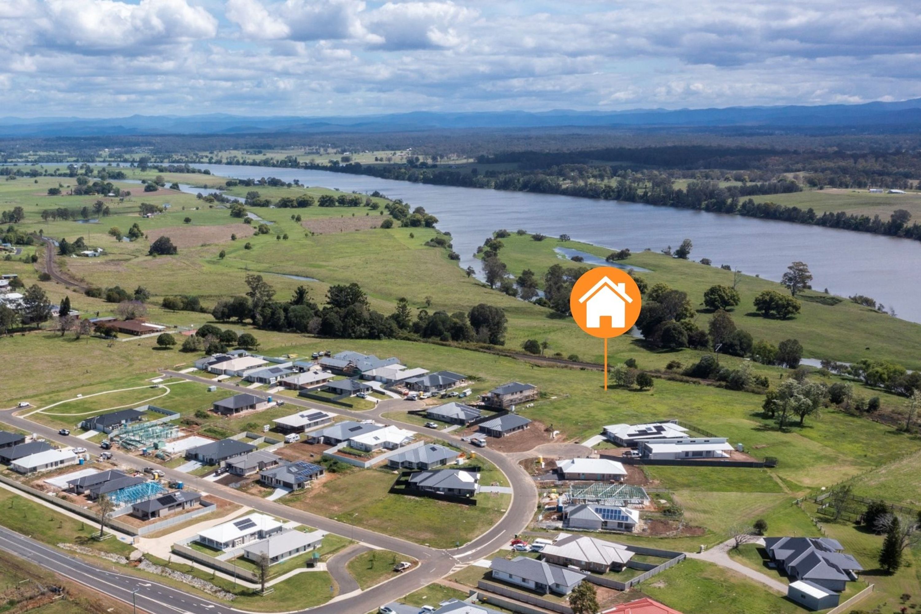 32 Gibraltar Crescent, Junction Hill - Image 1