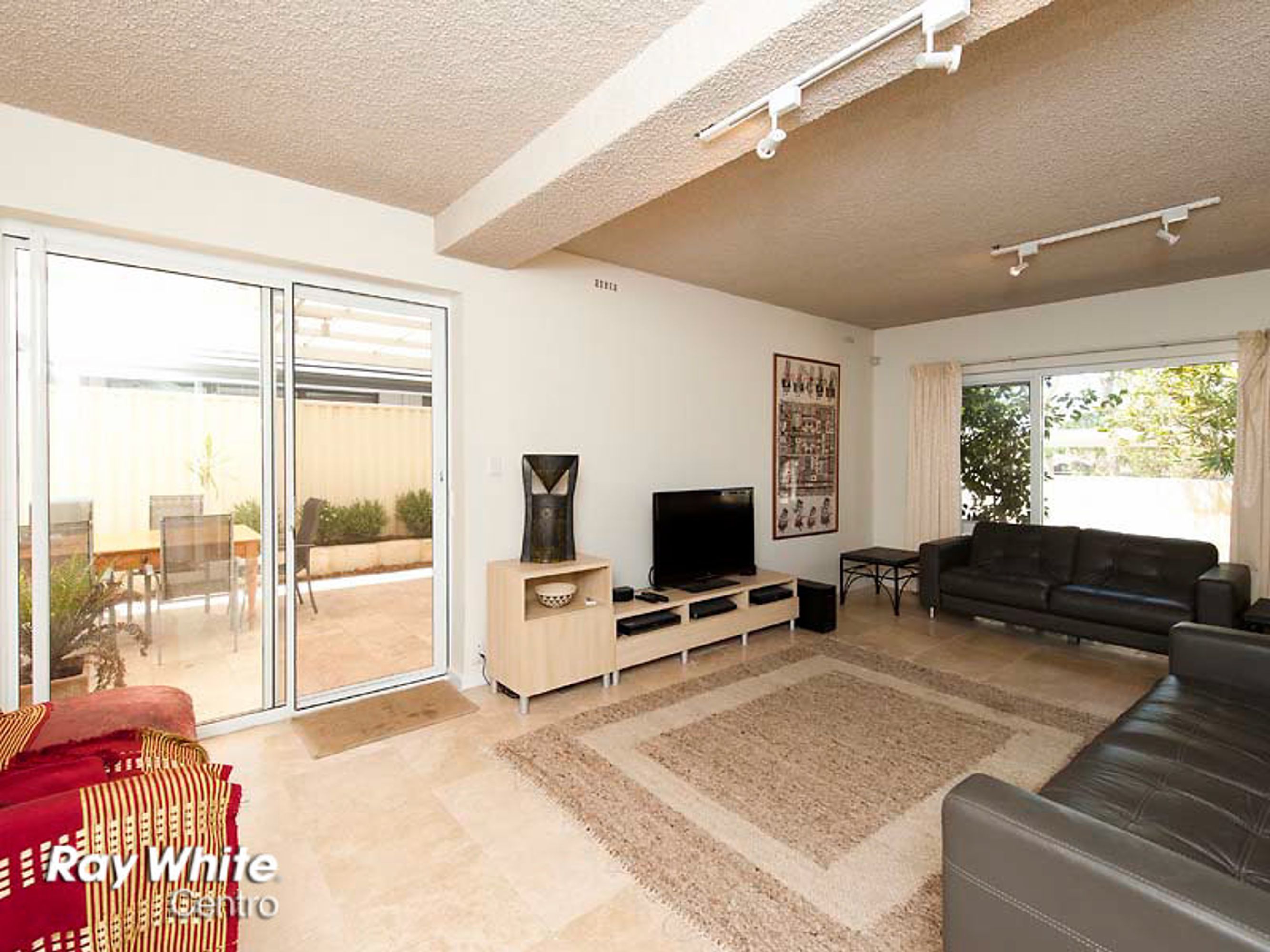 7A Pickering Way, Booragoon, WA 6154, Booragoon - Thumbnail 3