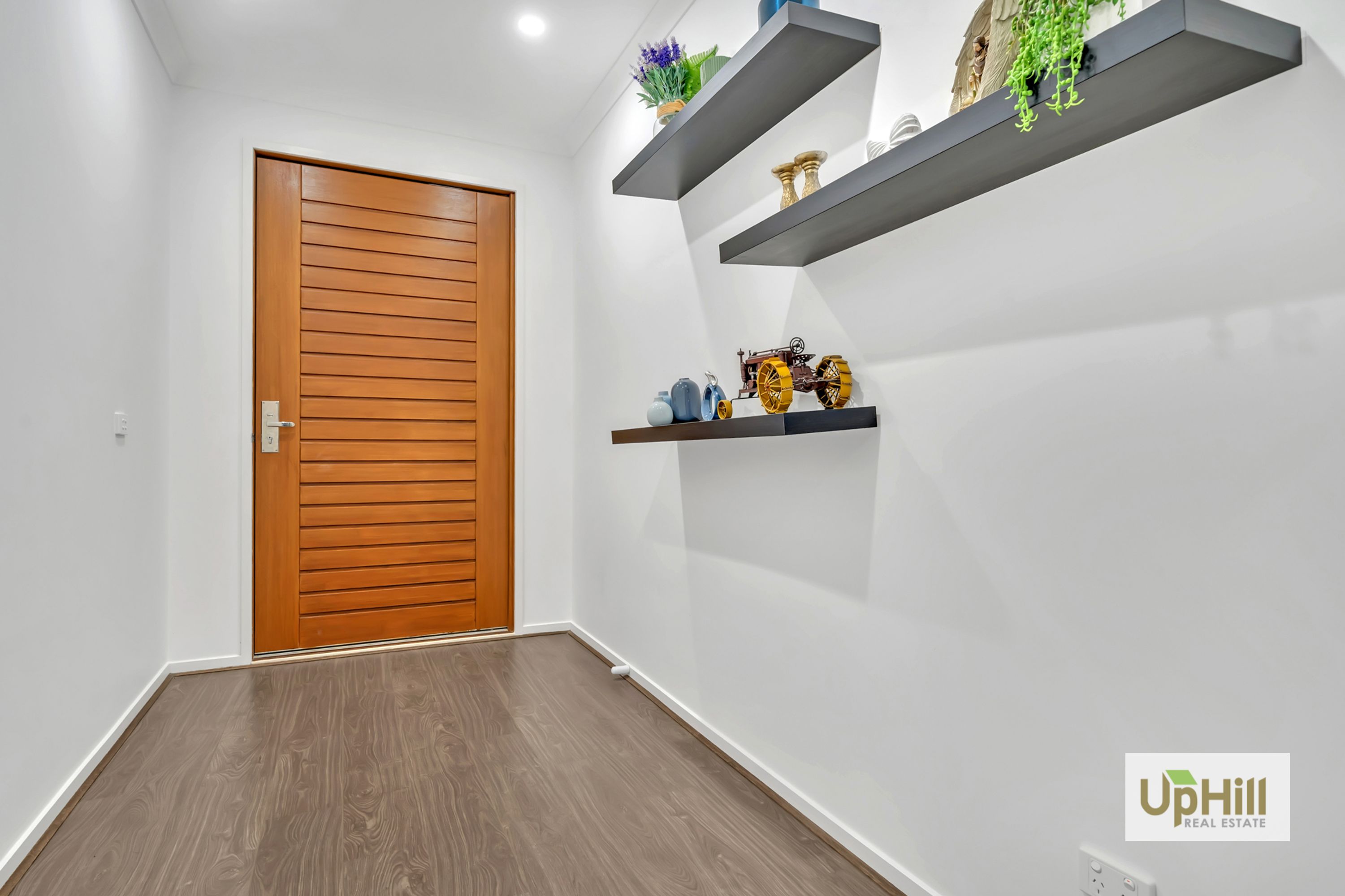 16 Bazadaise Drive, Clyde North - Thumbnail 4