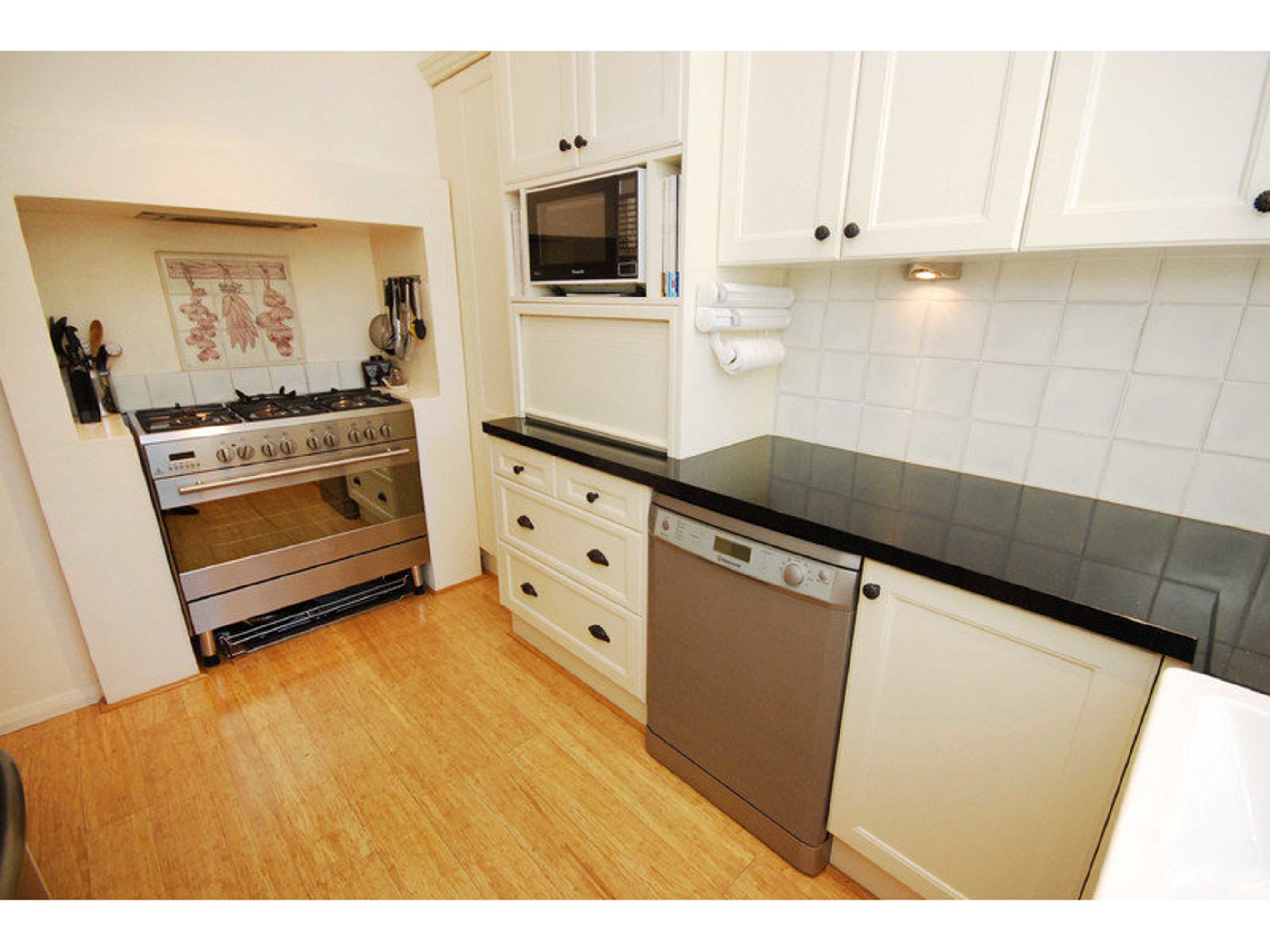 5 Angel Street, Wentworth Falls - Thumbnail 6