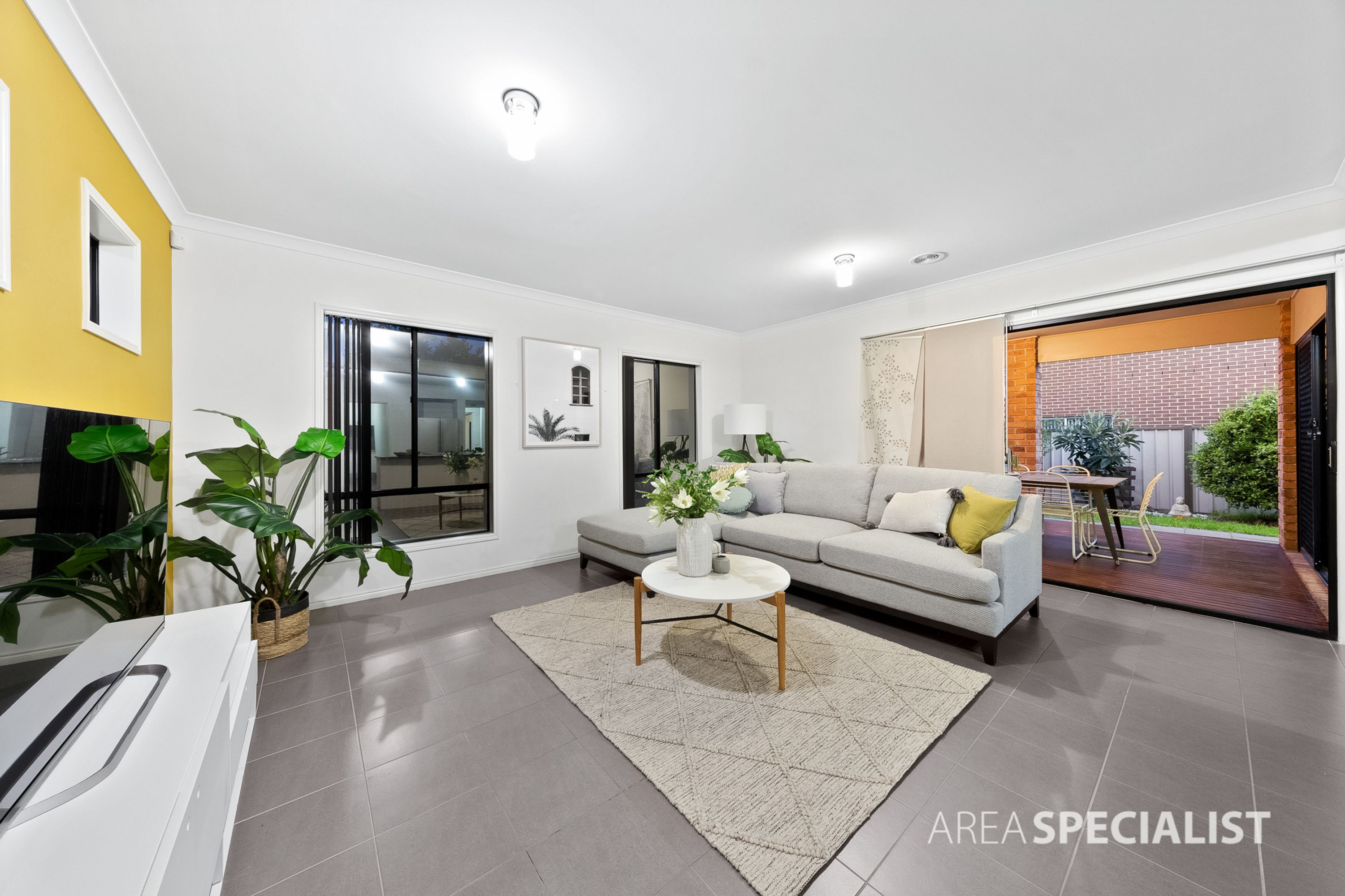 13 Pimelea Terrace, St Albans VIC 3021, St Albans - Thumbnail 2