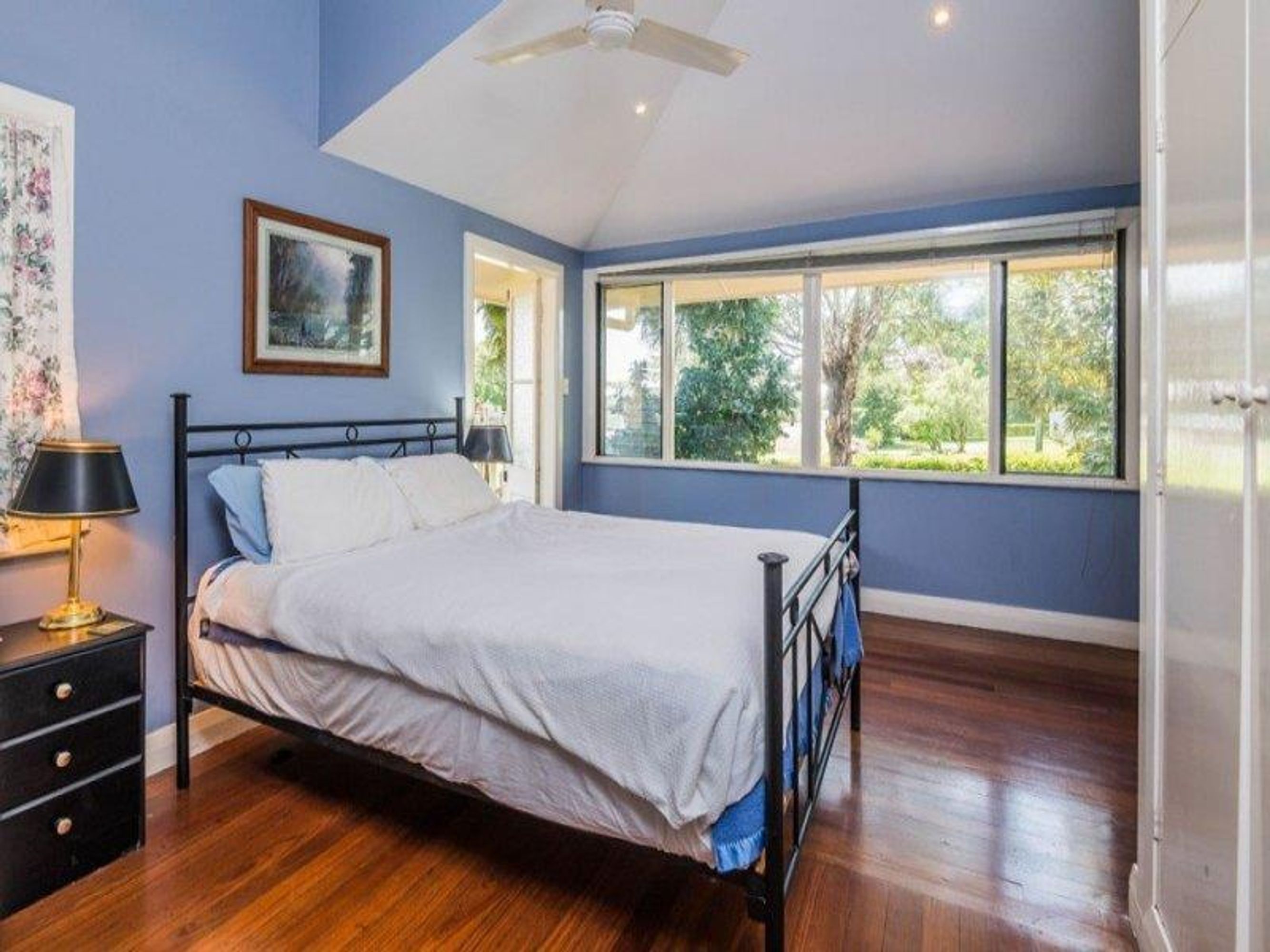 12 Dovedale Street, Grafton - Thumbnail 8