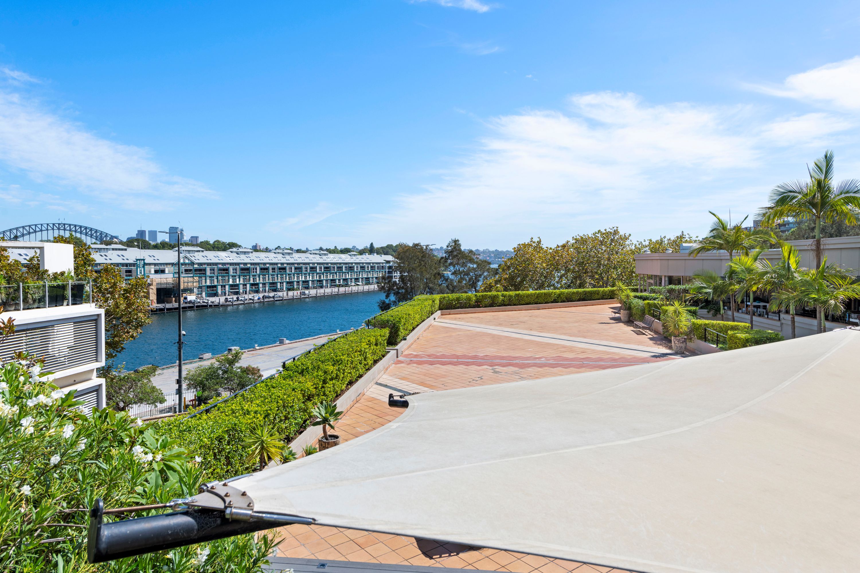 31/67 Cowper Wharf Roadway, Woolloomooloo - Thumbnail 2