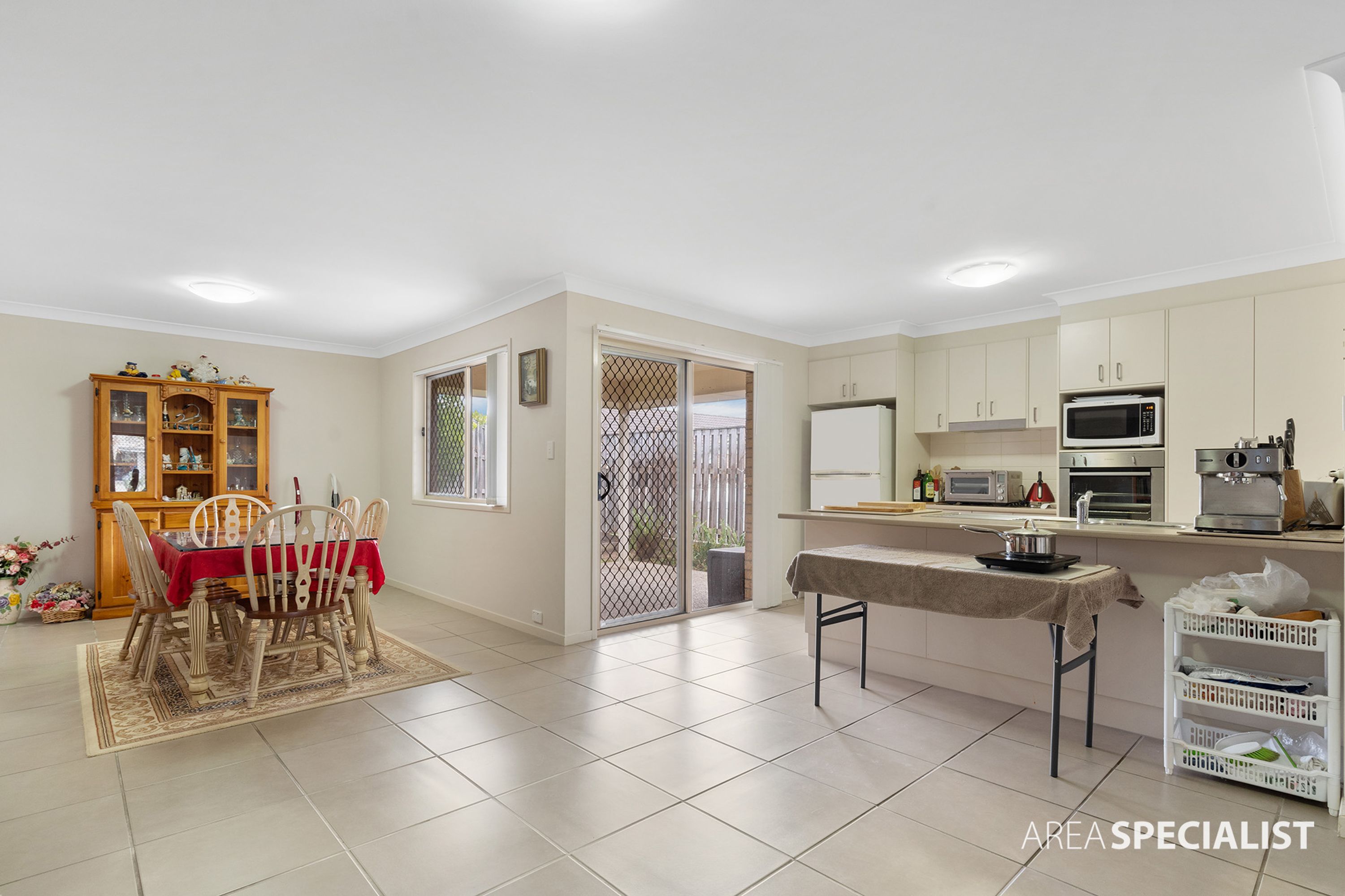 76 McLachlan Circuit, Willow Vale, Willow Vale - Thumbnail 4