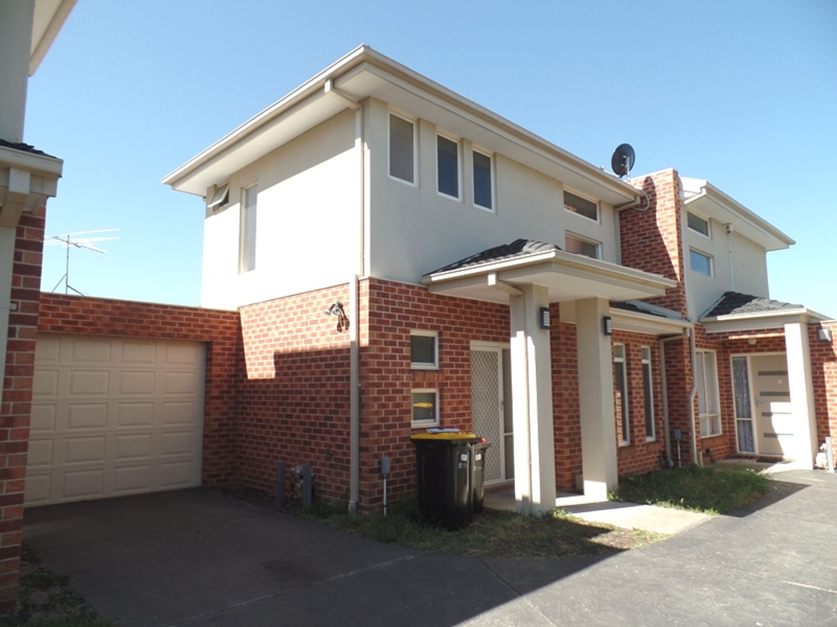 3/67 Regent Avenue
