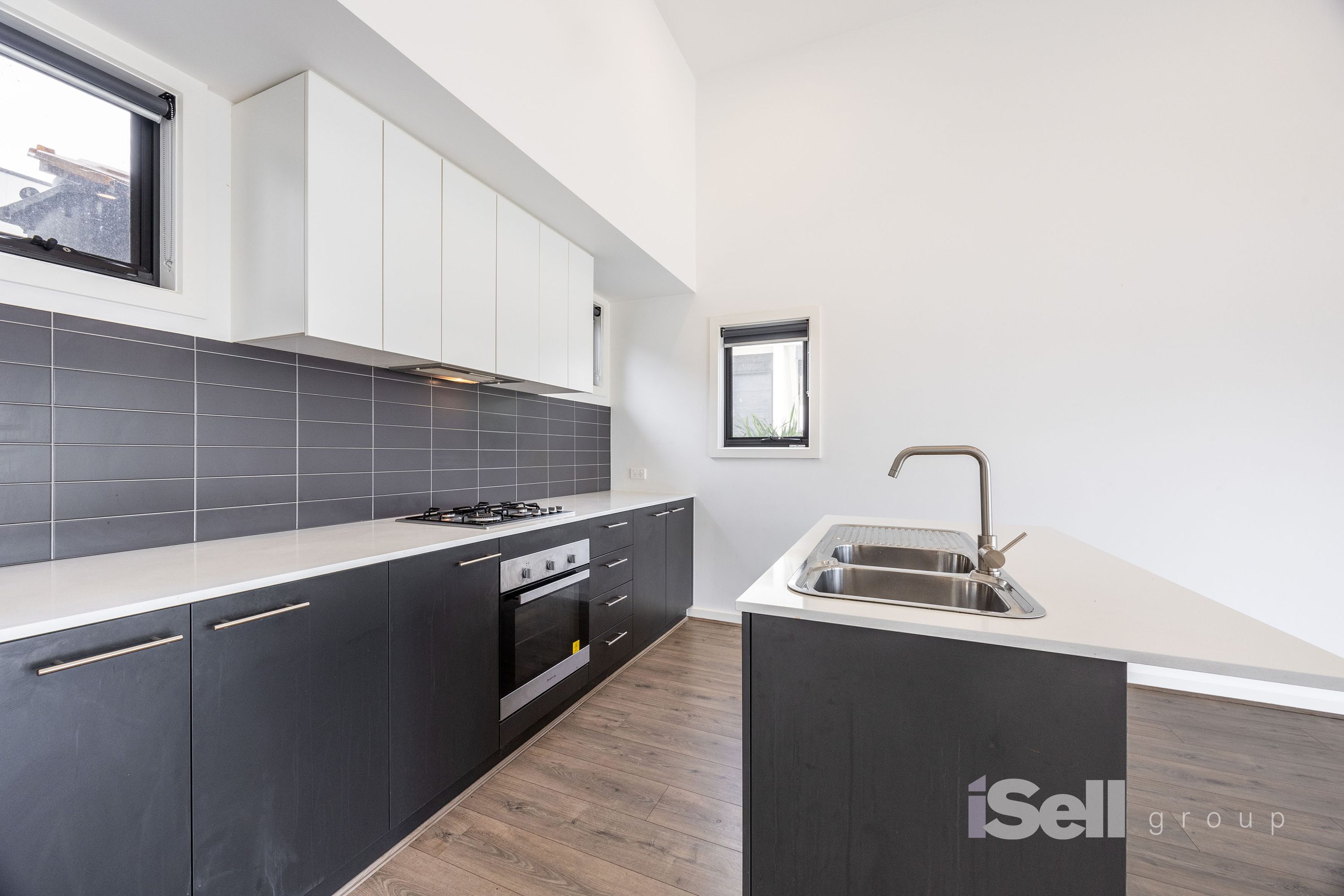 2D Chestnut Road, Doveton - Thumbnail 6