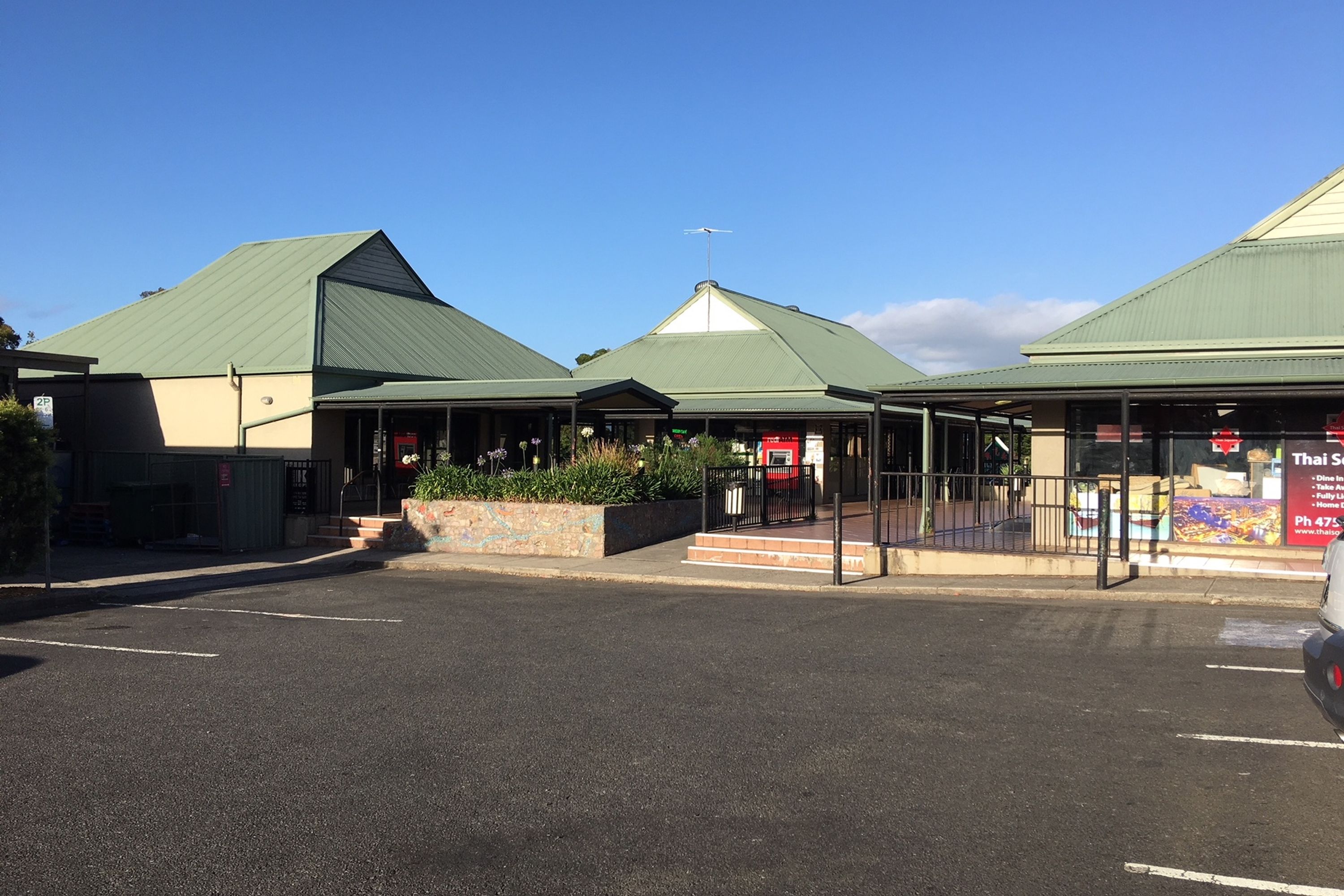 Shop 4/193-195 Great Western Highway, Hazelbrook - Thumbnail 3