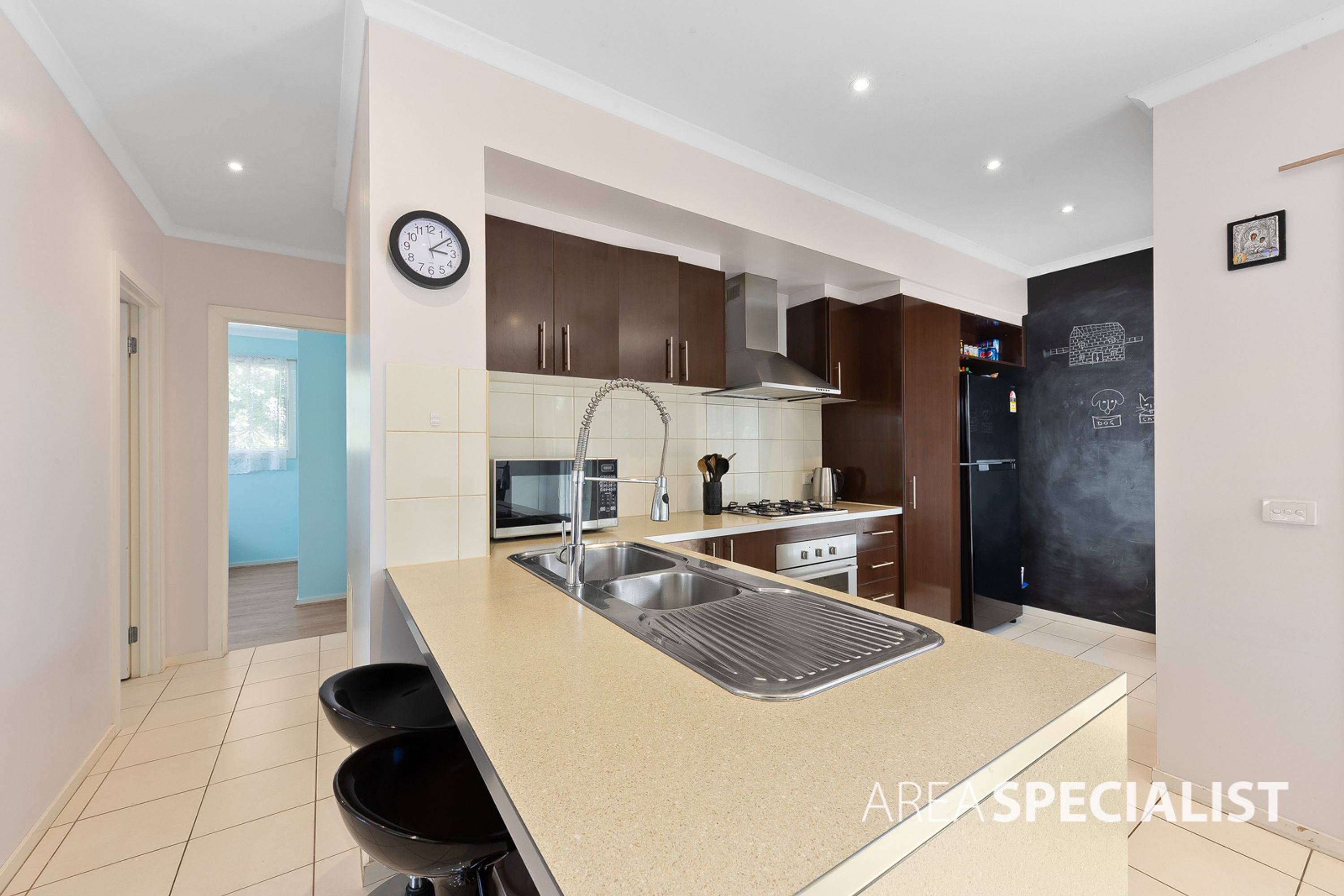 6 Strathvea Lane, Caroline Springs VIC 3023, Caroline Springs - Thumbnail 4