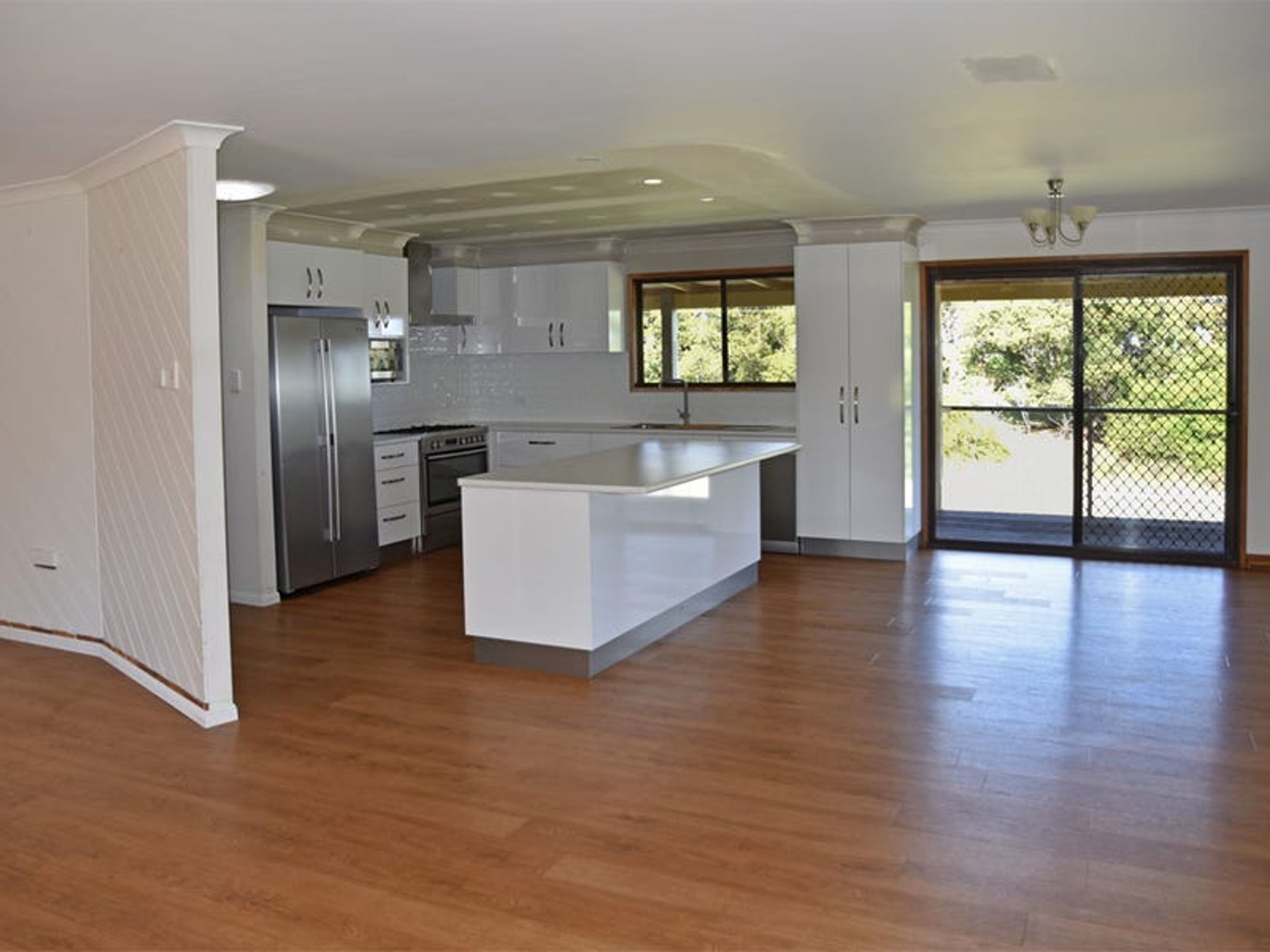 59-61 Tenterfield Street, Lawrence - Thumbnail 3