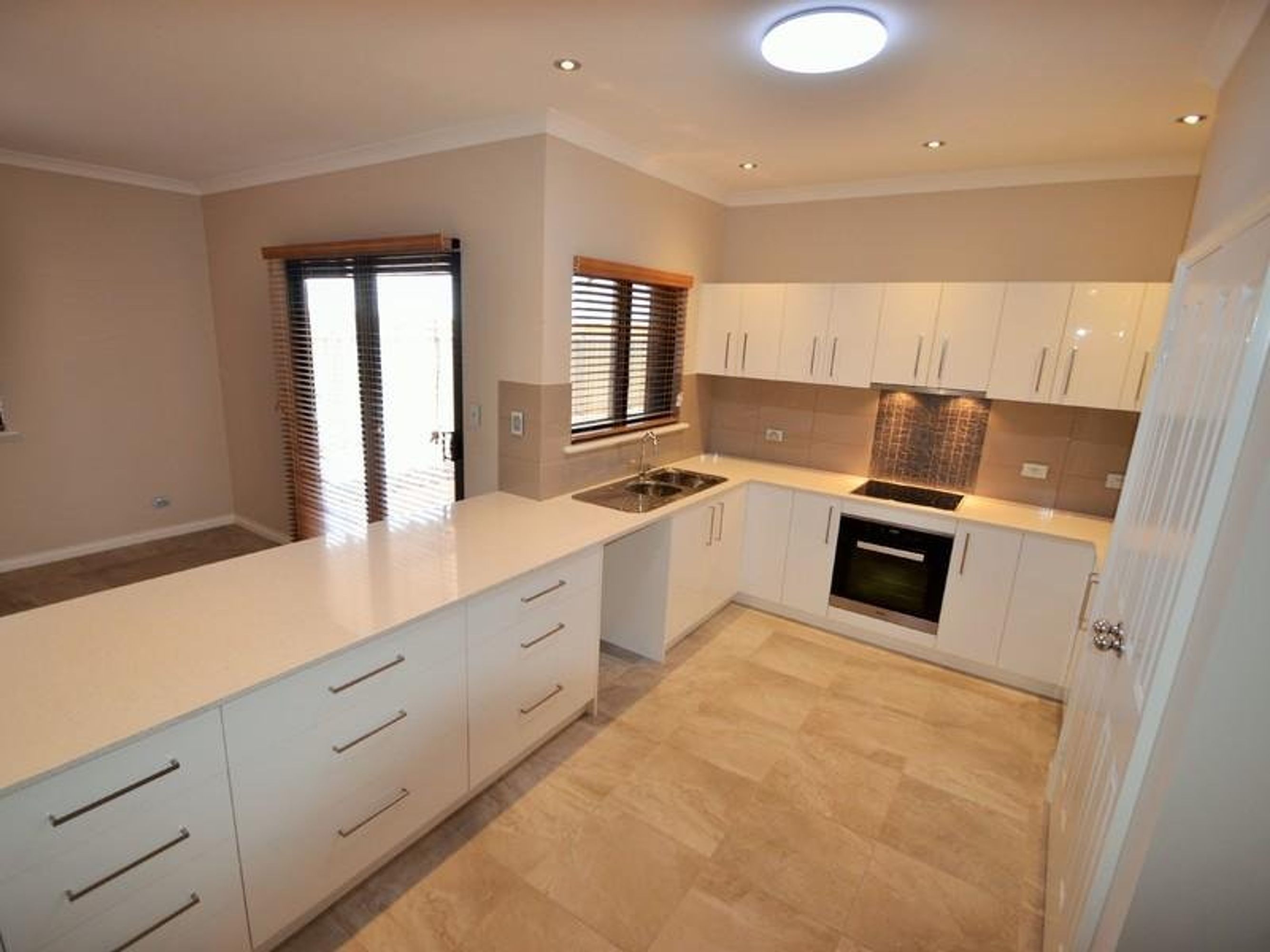 8 Raven Street, South Hedland, South Hedland - Thumbnail 4