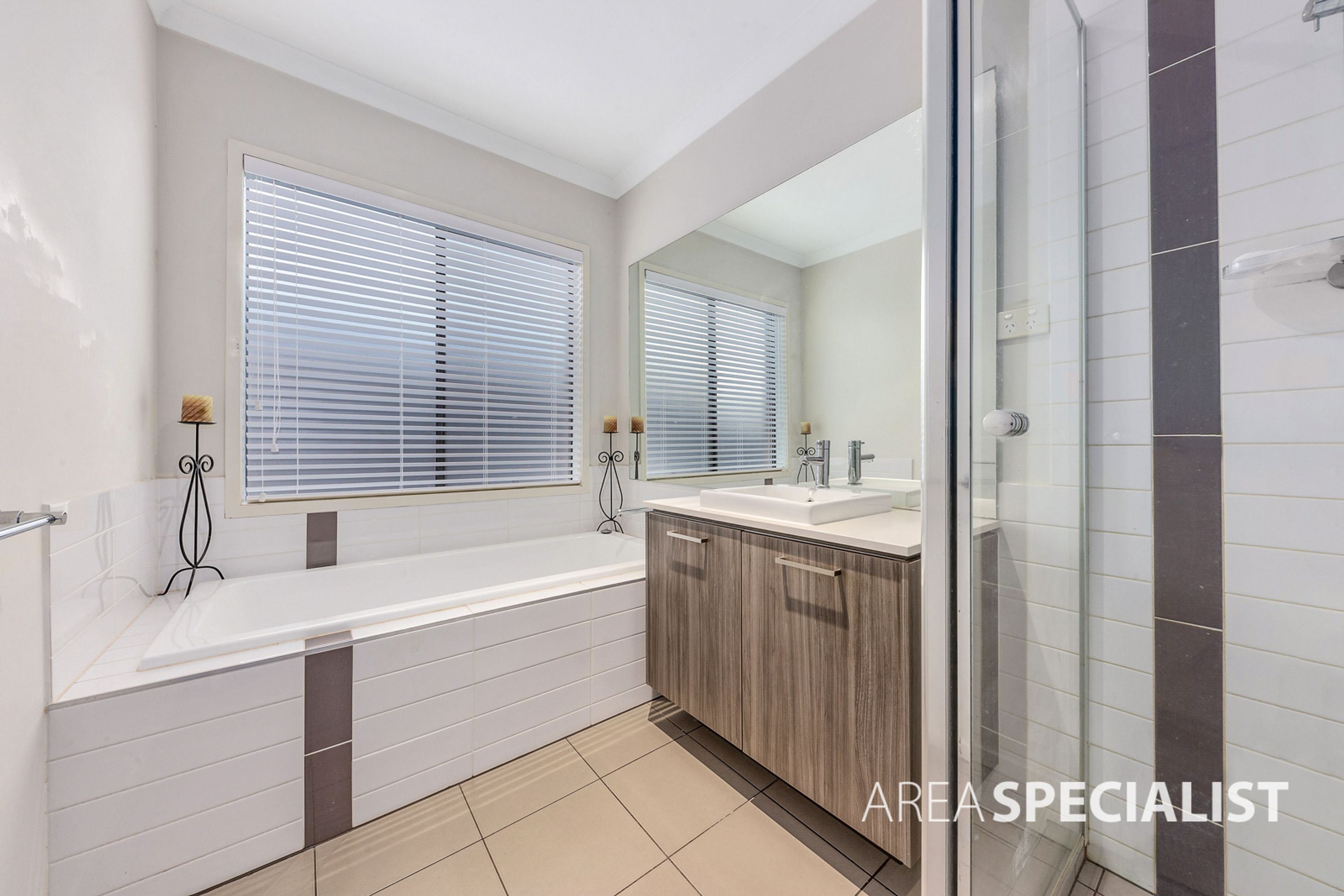 6 Omarama Way, Taylors Hill VIC 3037, Taylors Hill - Thumbnail 8