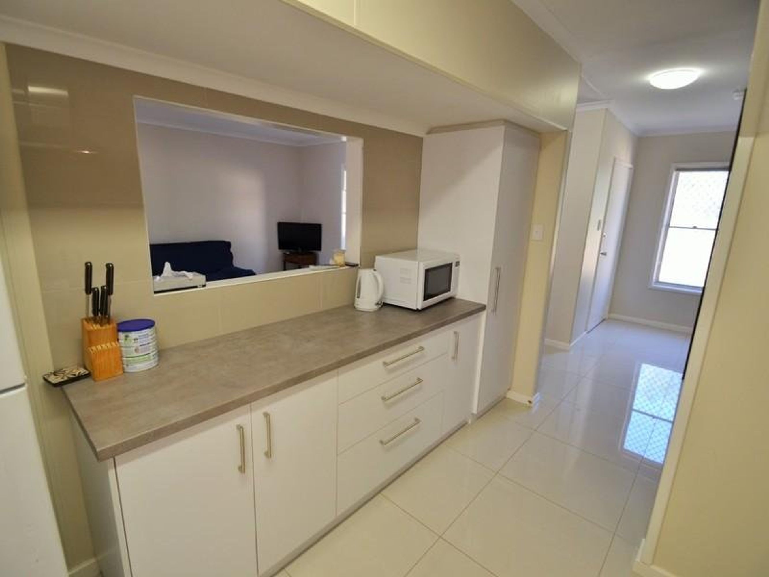 5 Peter Way, South Hedland, South Hedland - Thumbnail 3