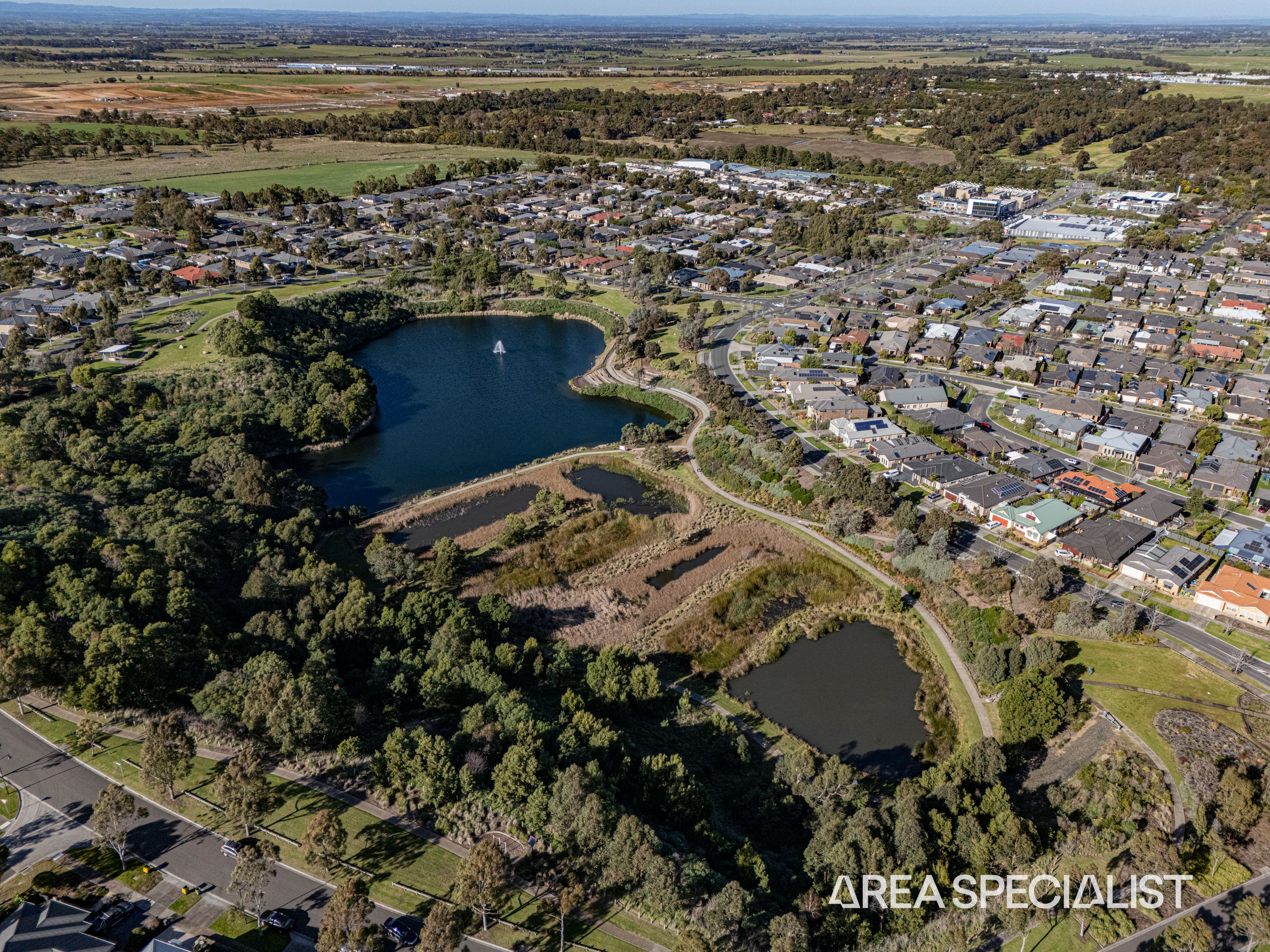 56 Waterside Drive, Pakenham - Thumbnail 8