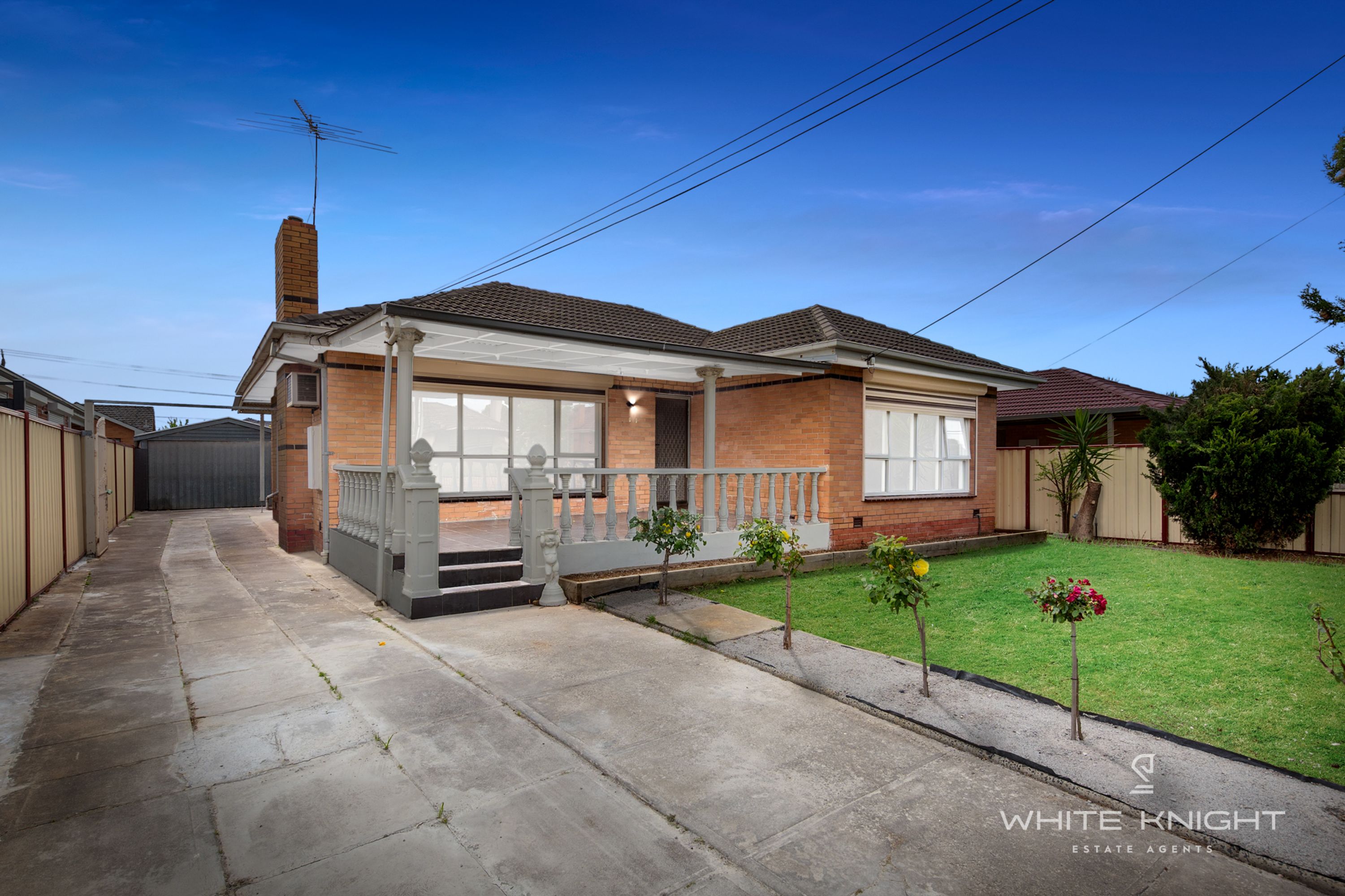 9 Lois Street, St Albans VIC 3021, St Albans - Thumbnail 2