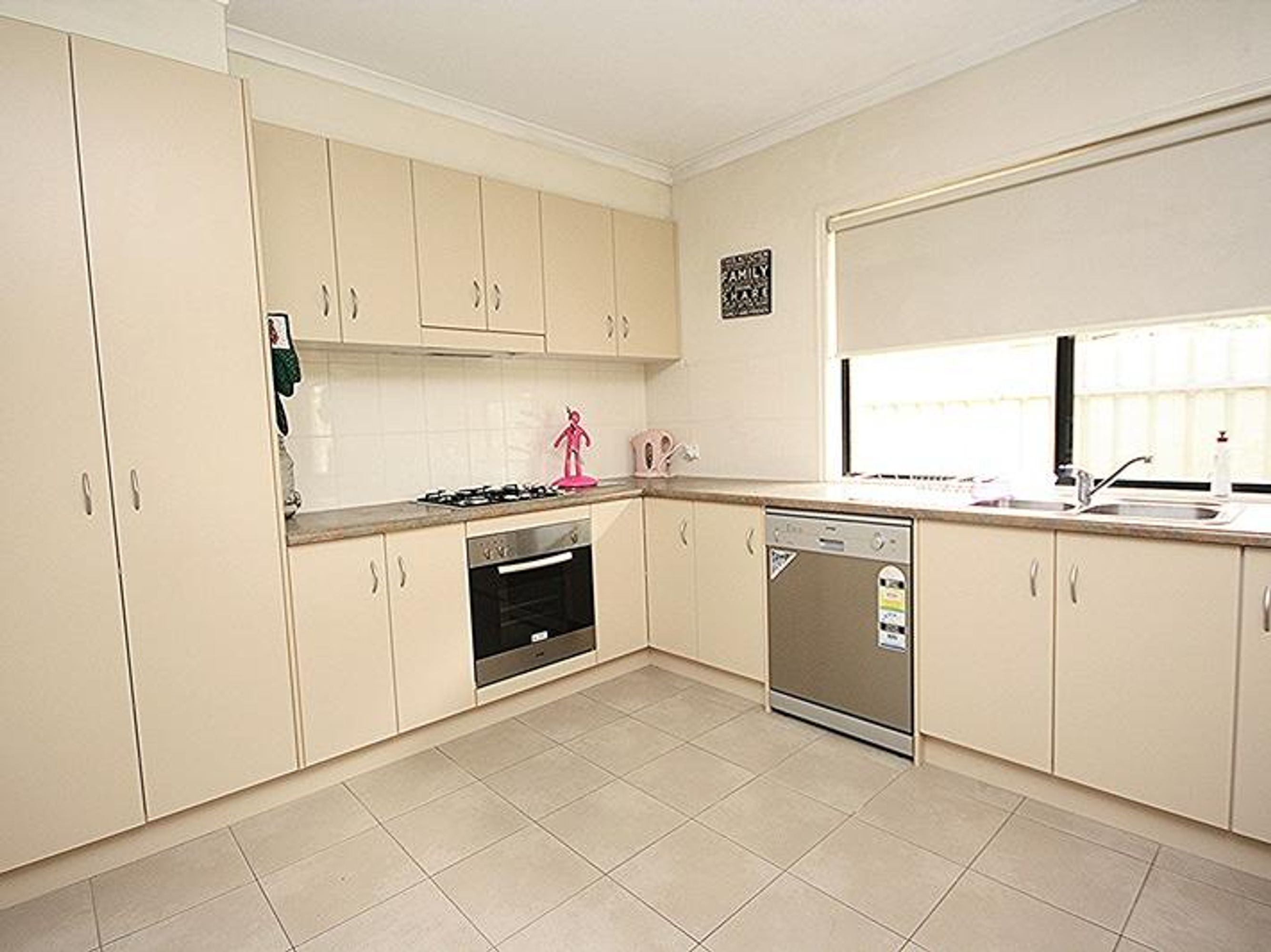 33 Citrus Avenue, Horsham VIC 3400, Horsham - Thumbnail 3