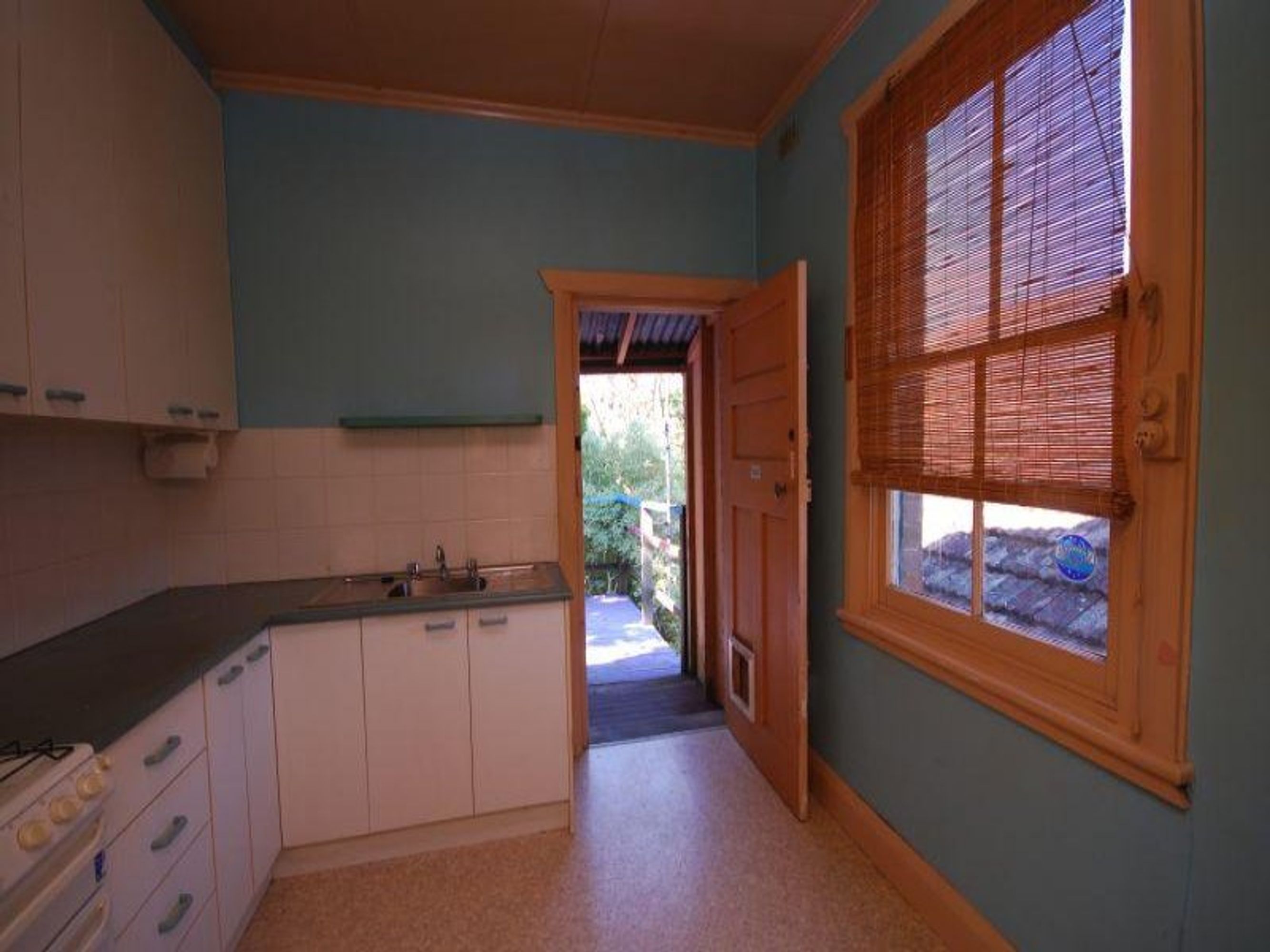 1/29 Waratah St, Katoomba - Thumbnail 3