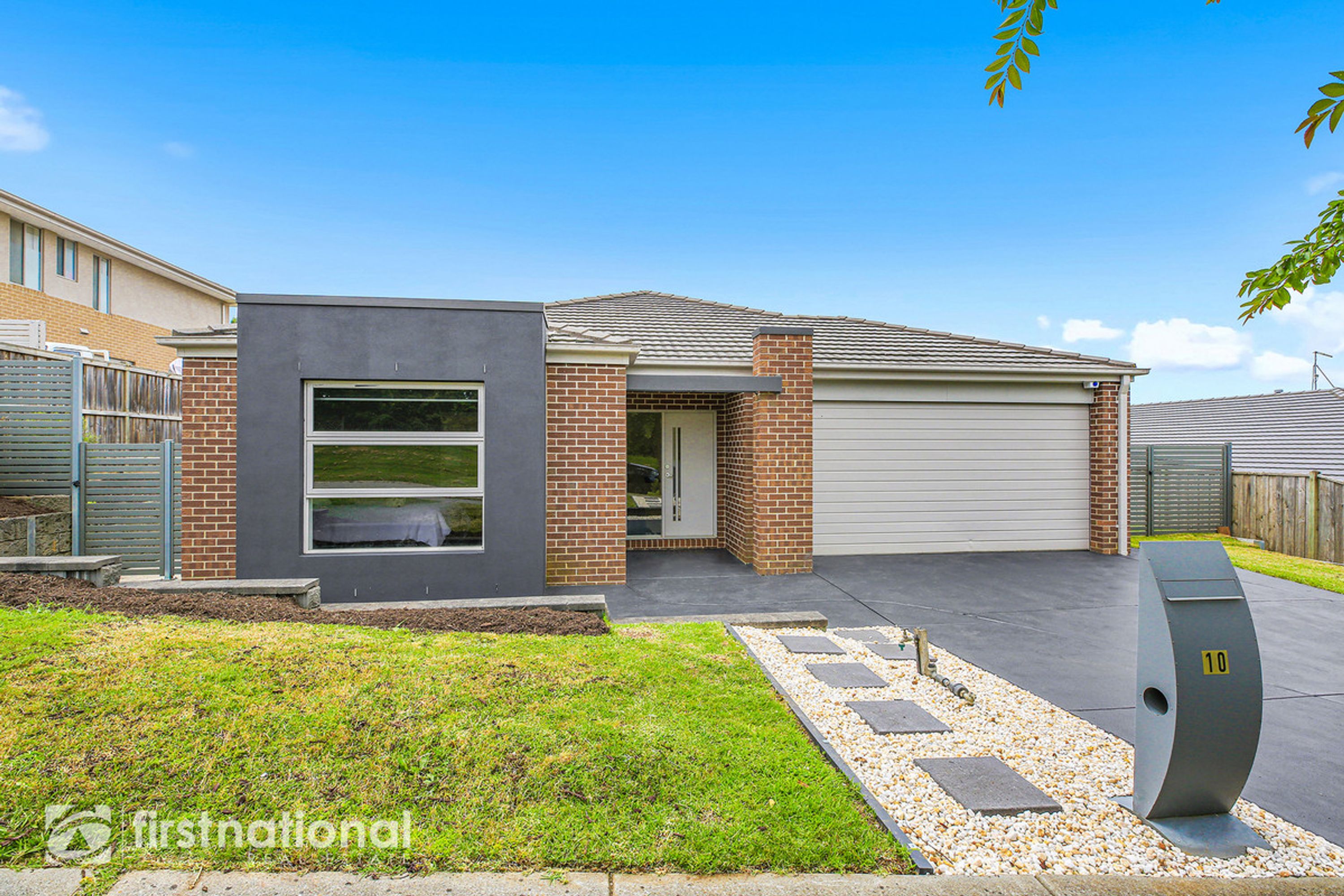 10 Highland Way, Warragul
