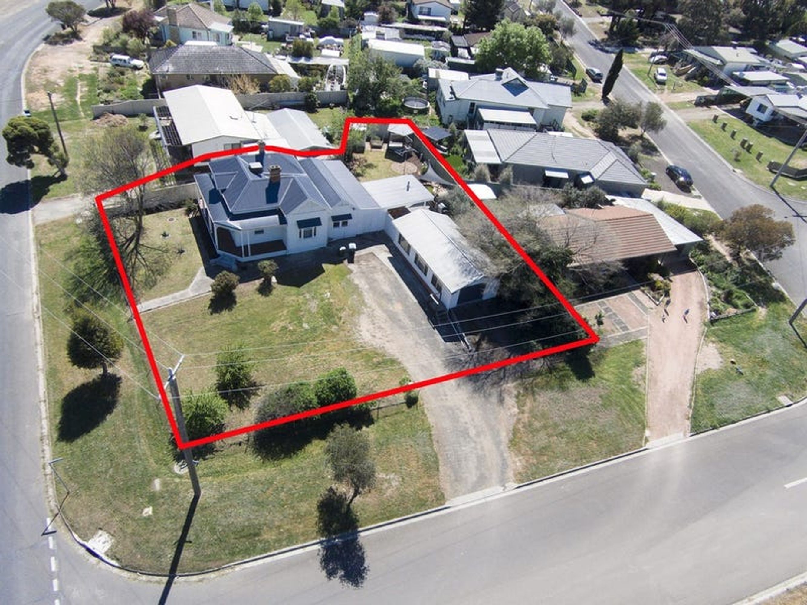 241 Allingham Street, Kangaroo Flat - Thumbnail 4