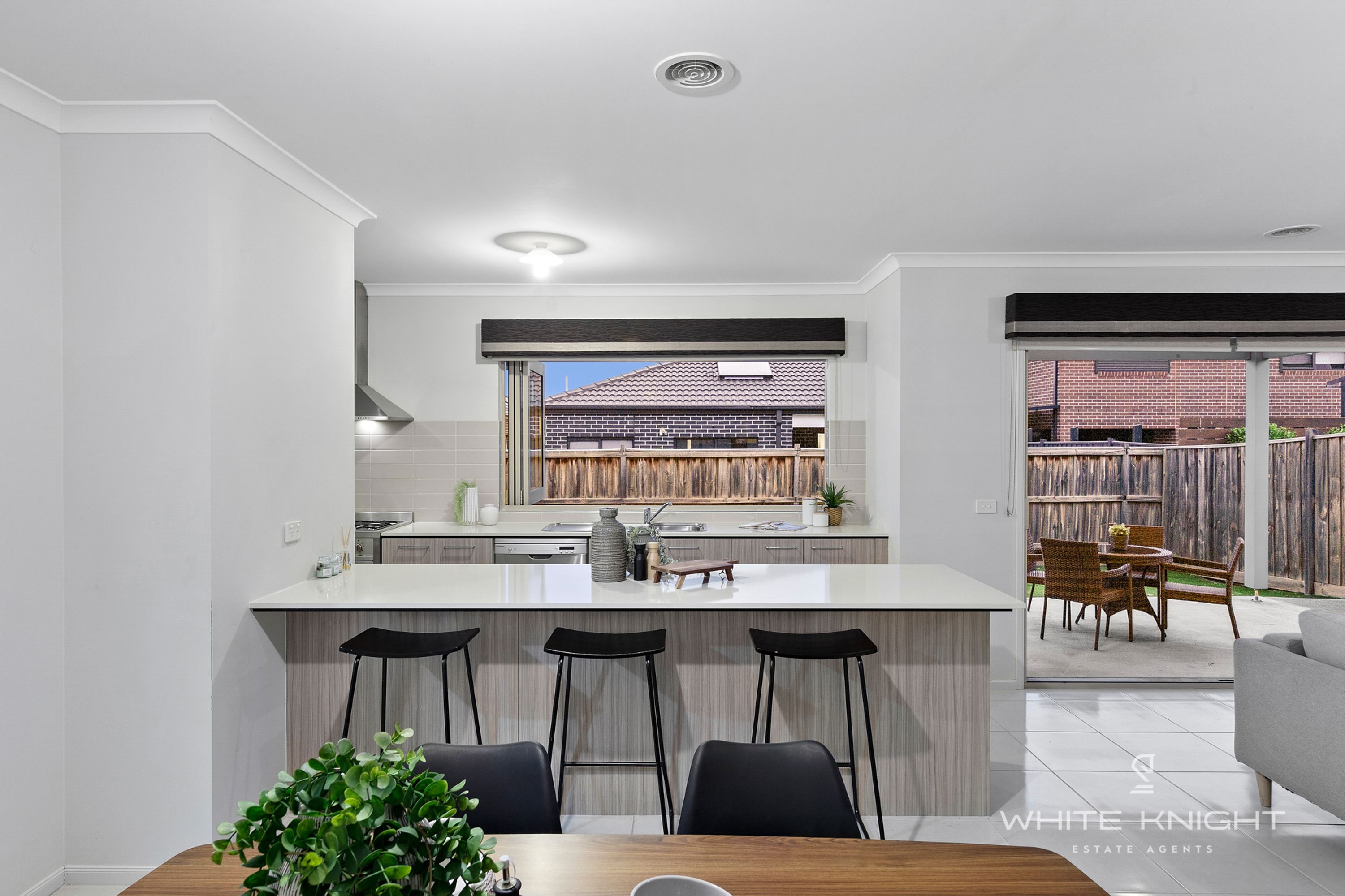 18 Aubisque Close, Fraser Rise VIC 3336, Fraser Rise - Thumbnail 7