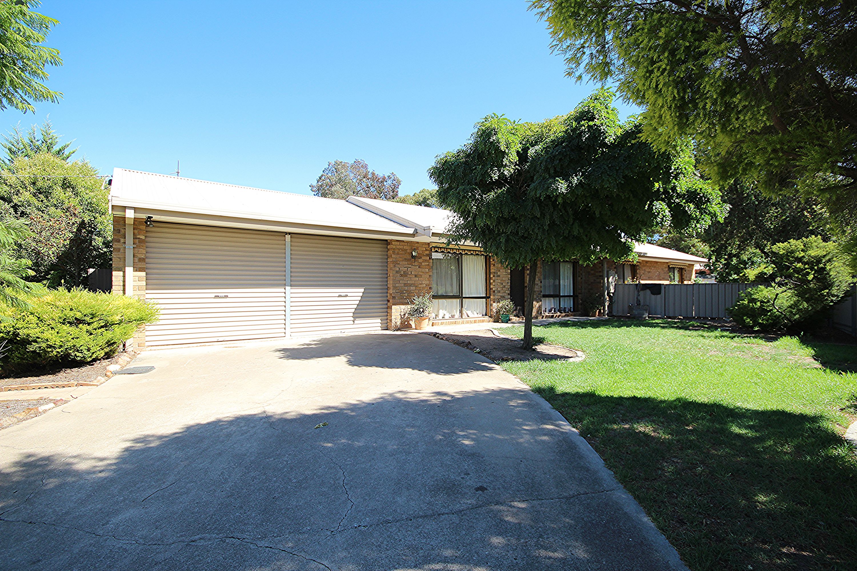 10 Dougherty Street, Horsham VIC 3400