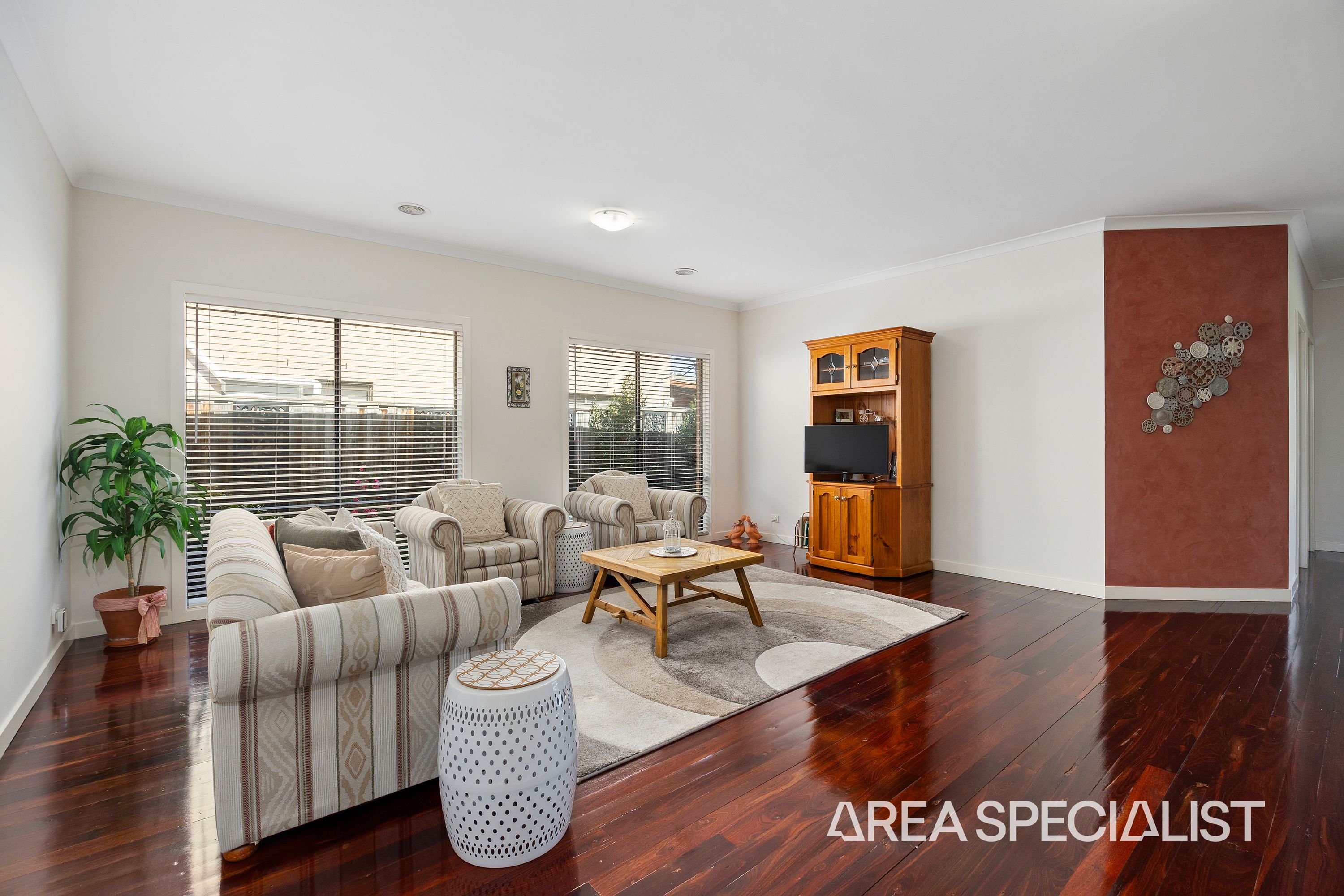 28 Sundew Crescent, Pakenham - Thumbnail 8
