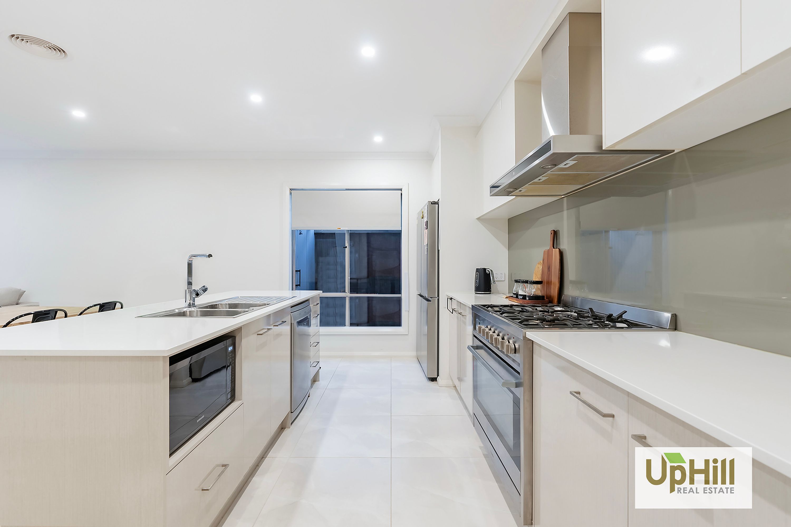 28 Khan Boulevard, Clyde North - Thumbnail 7