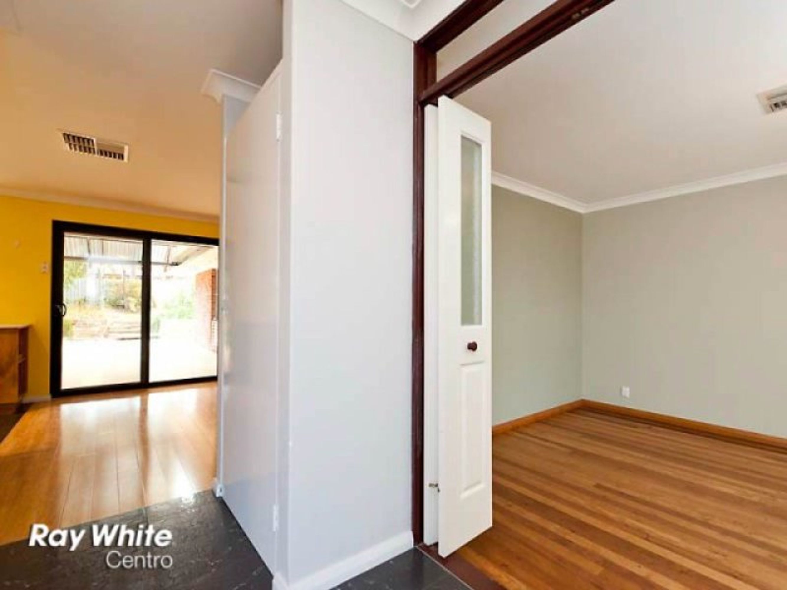 143 Glengarry Drive, Duncraig, WA 6023, Duncraig - Thumbnail 6
