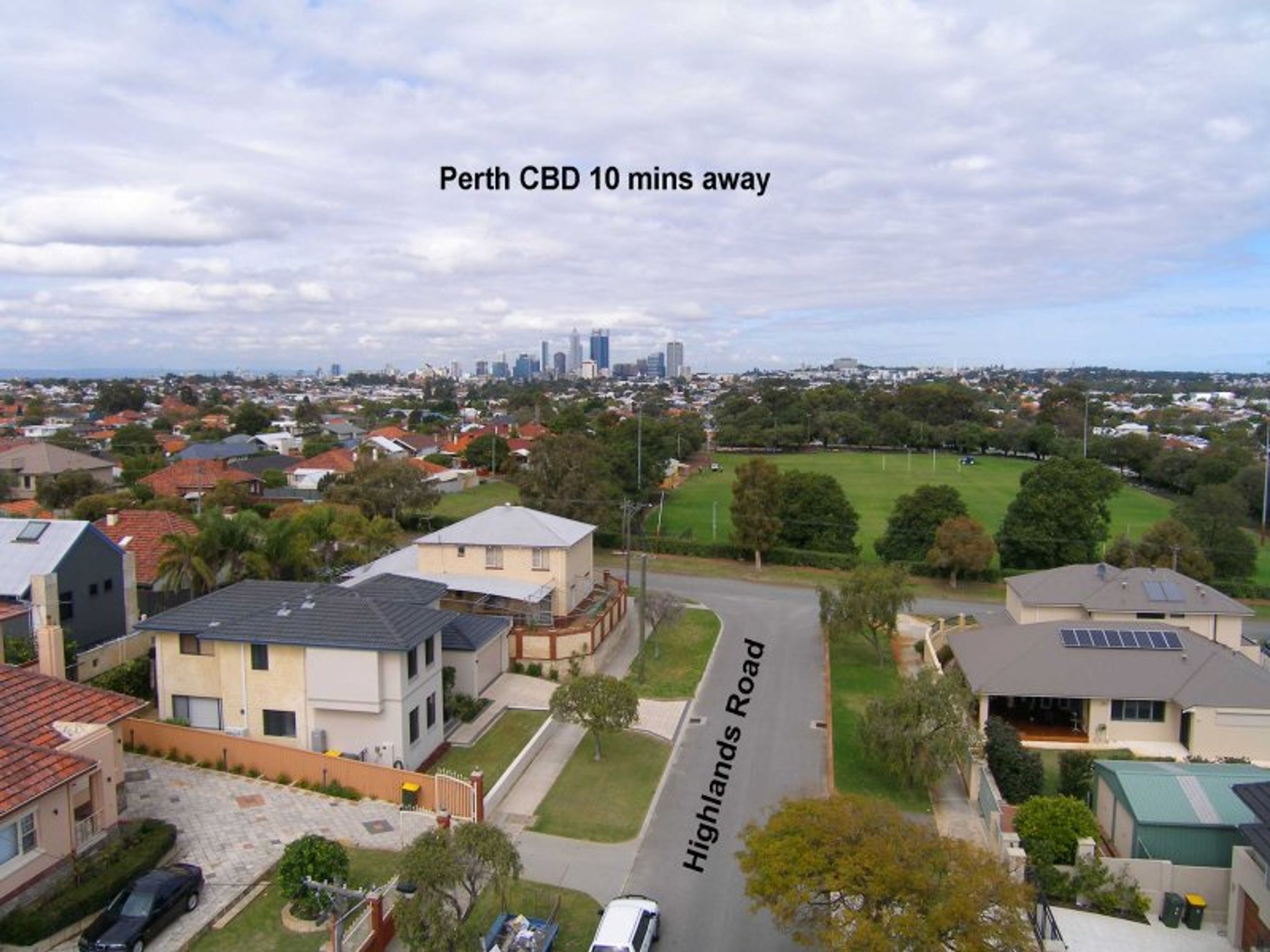 6 Highlands Road, North Perth - Thumbnail 3