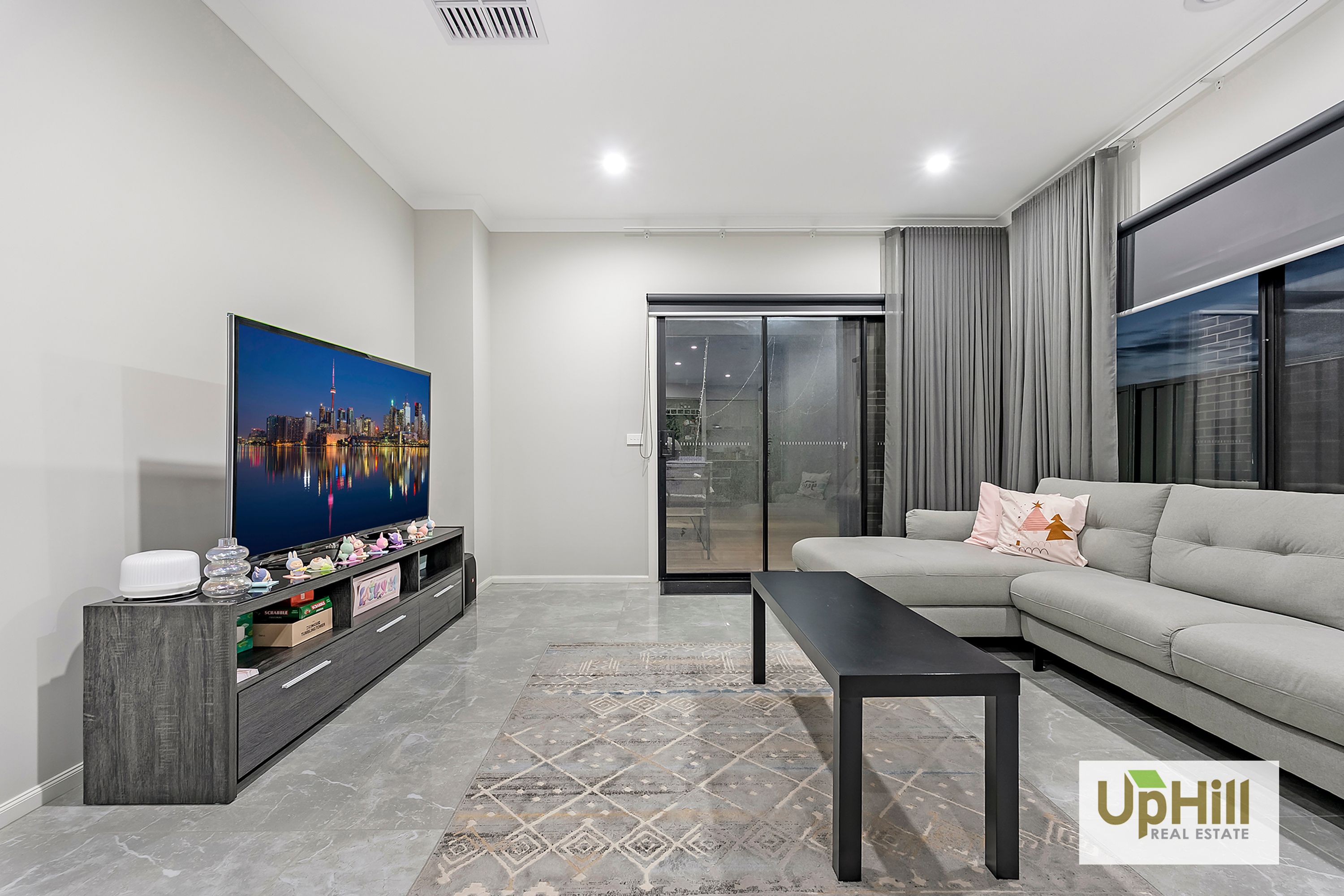 16 Vesna Avenue, Clyde North - Thumbnail 8