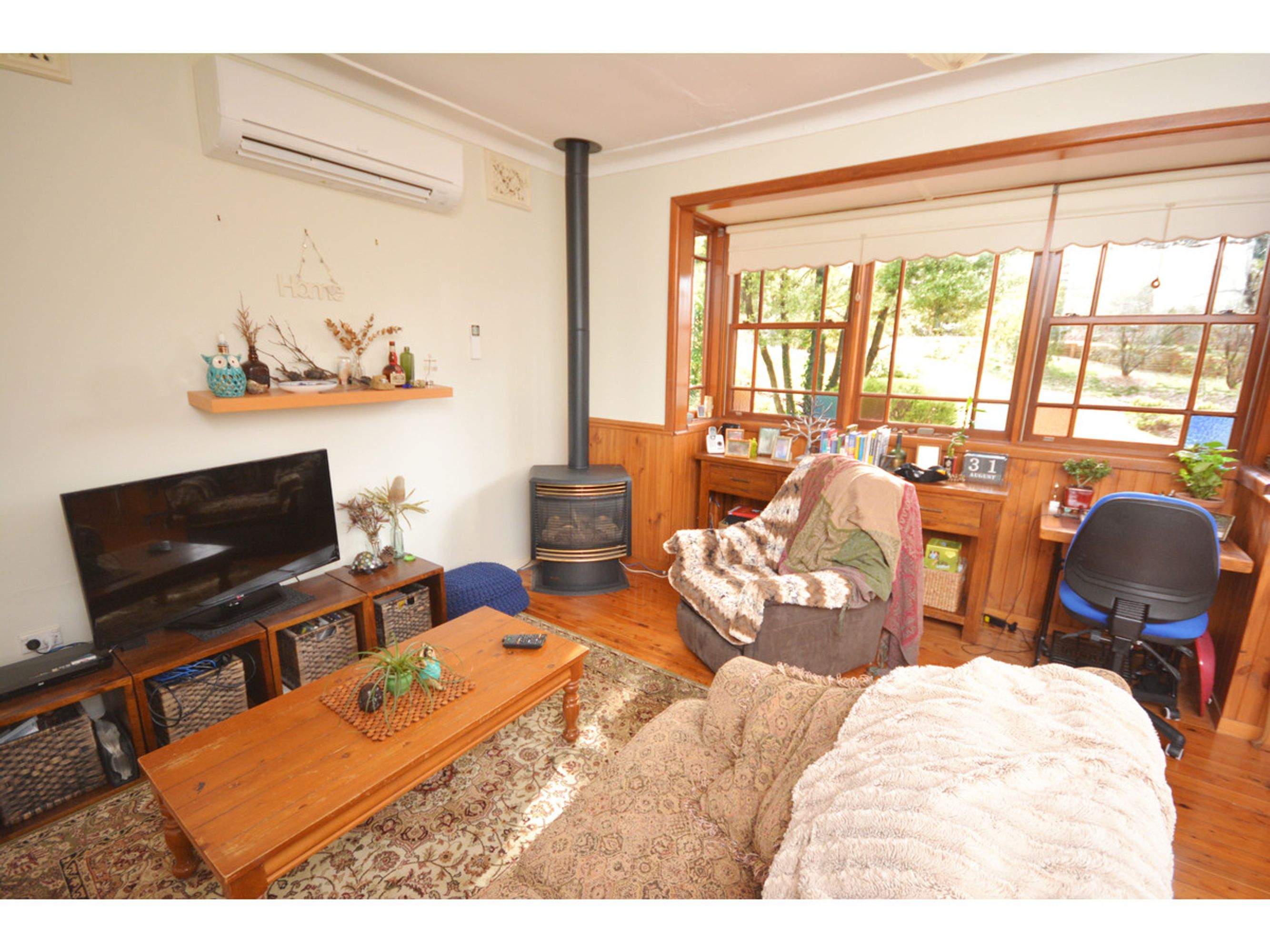 31 Seventh Avenue, Katoomba - Thumbnail 2