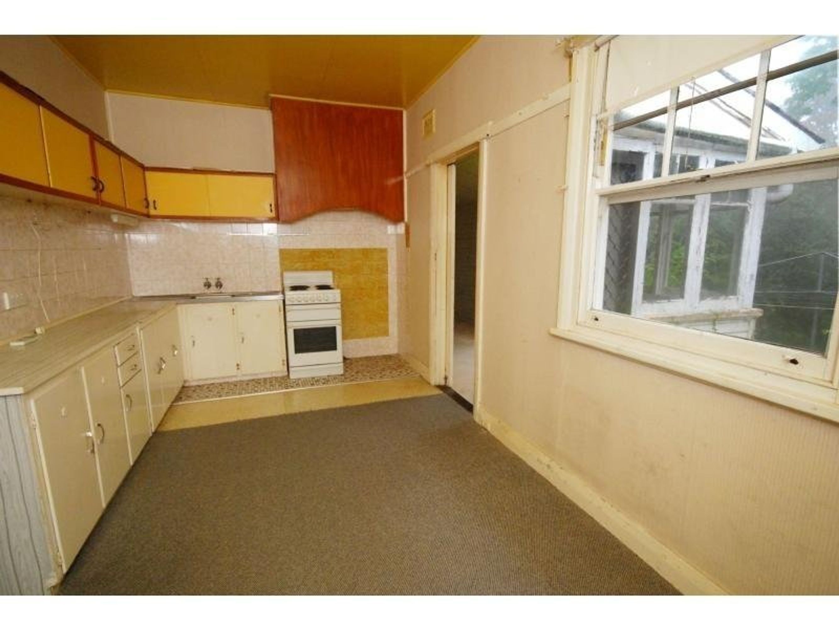 129 Lurline Street, Katoomba - Thumbnail 4