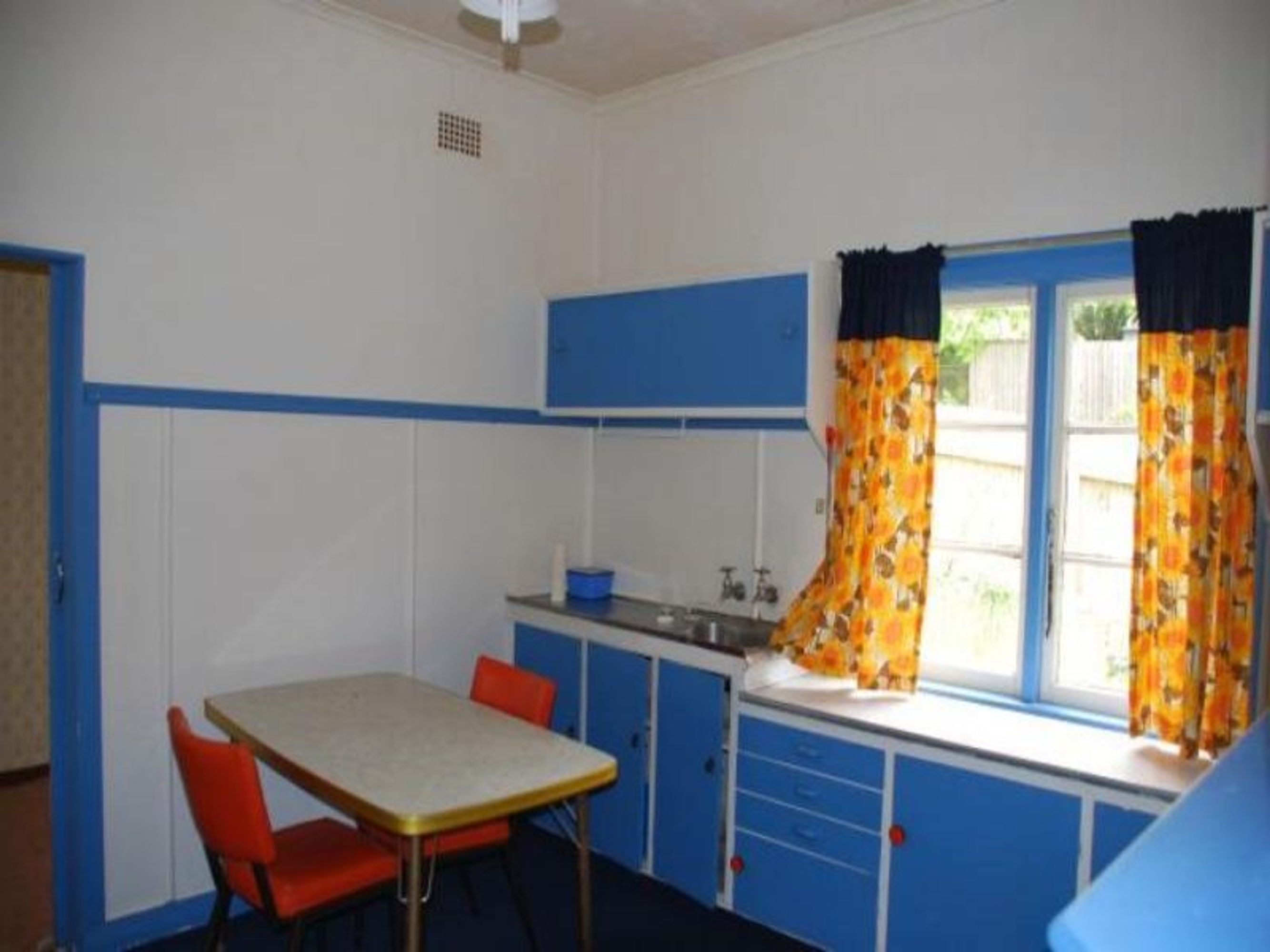 9 Victoria St, Katoomba - Thumbnail 5