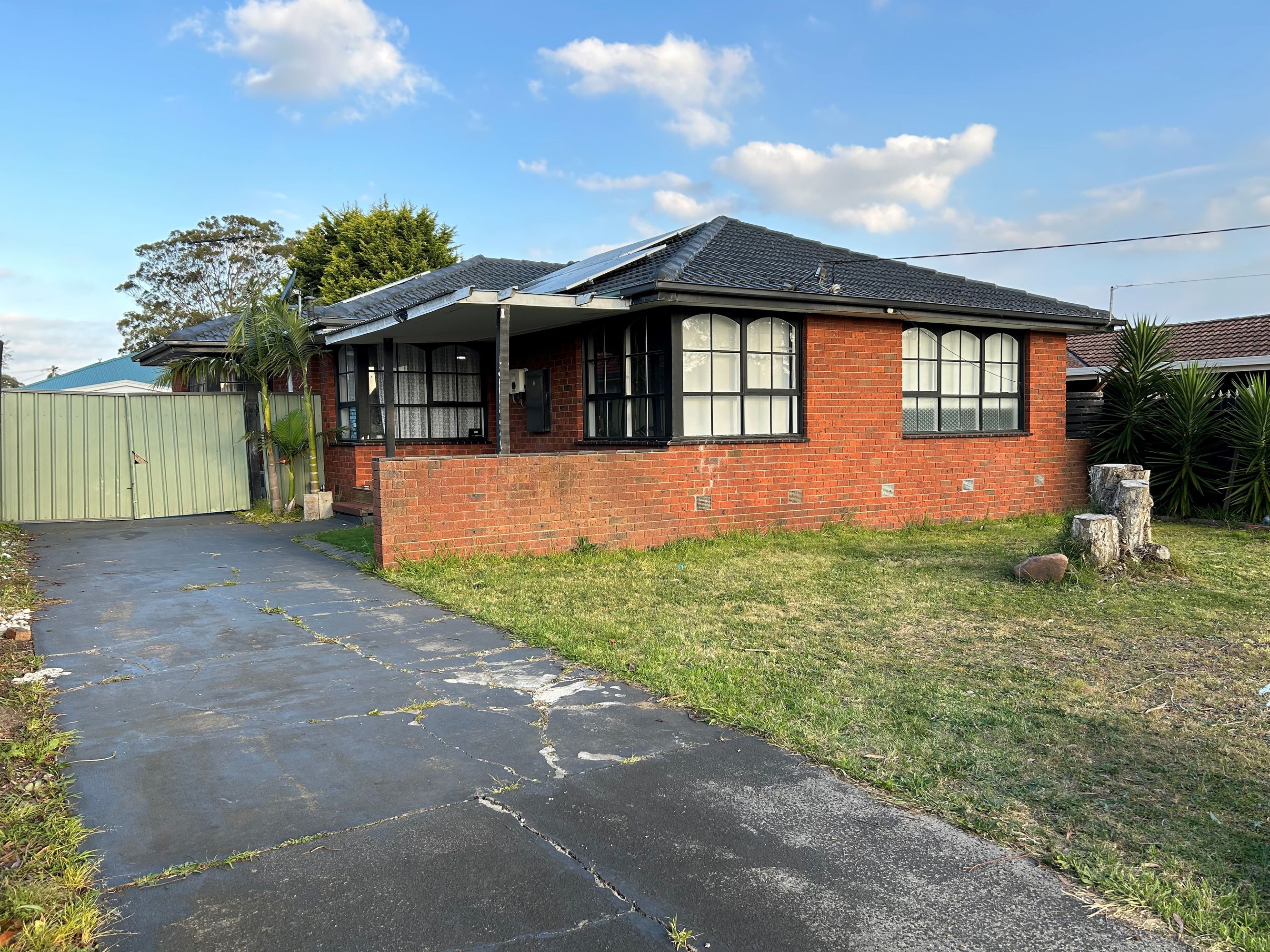 4 Christine Street, Cranbourne - Thumbnail 2
