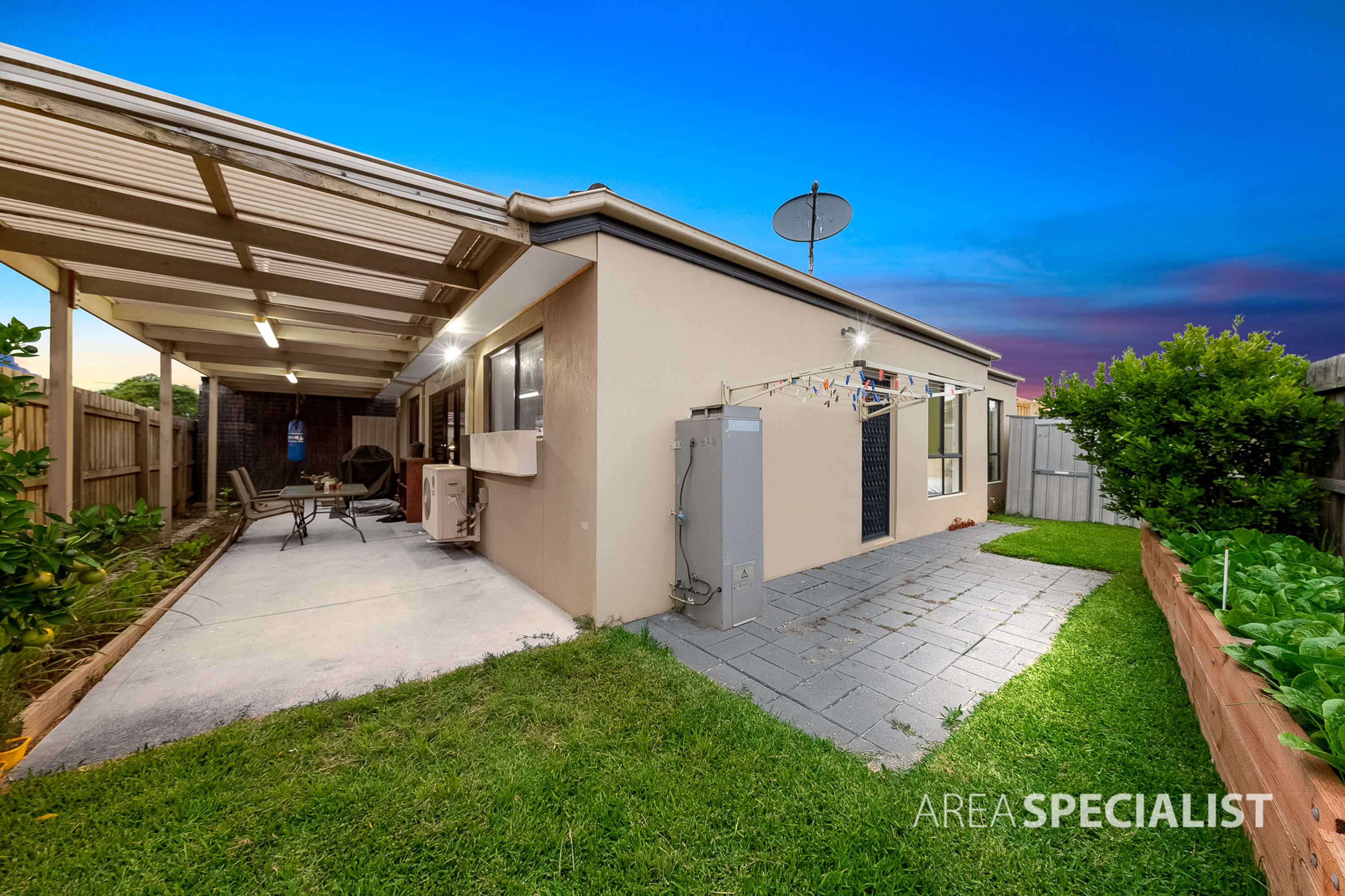 2/3 McRae Avenue, St Albans VIC 3021, St Albans - Thumbnail 8
