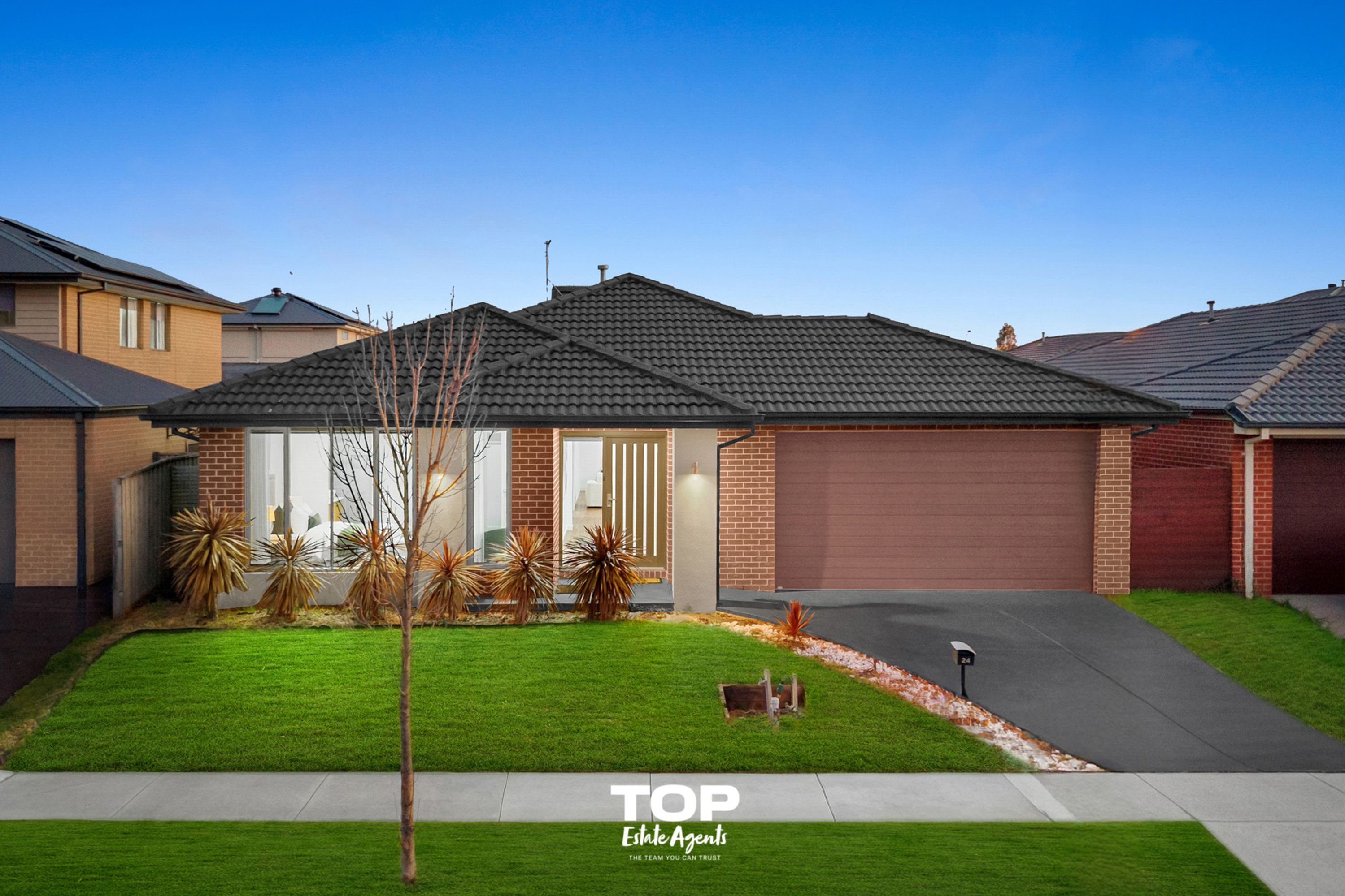 24 Clydevale Avenue, Clyde North - Thumbnail 2