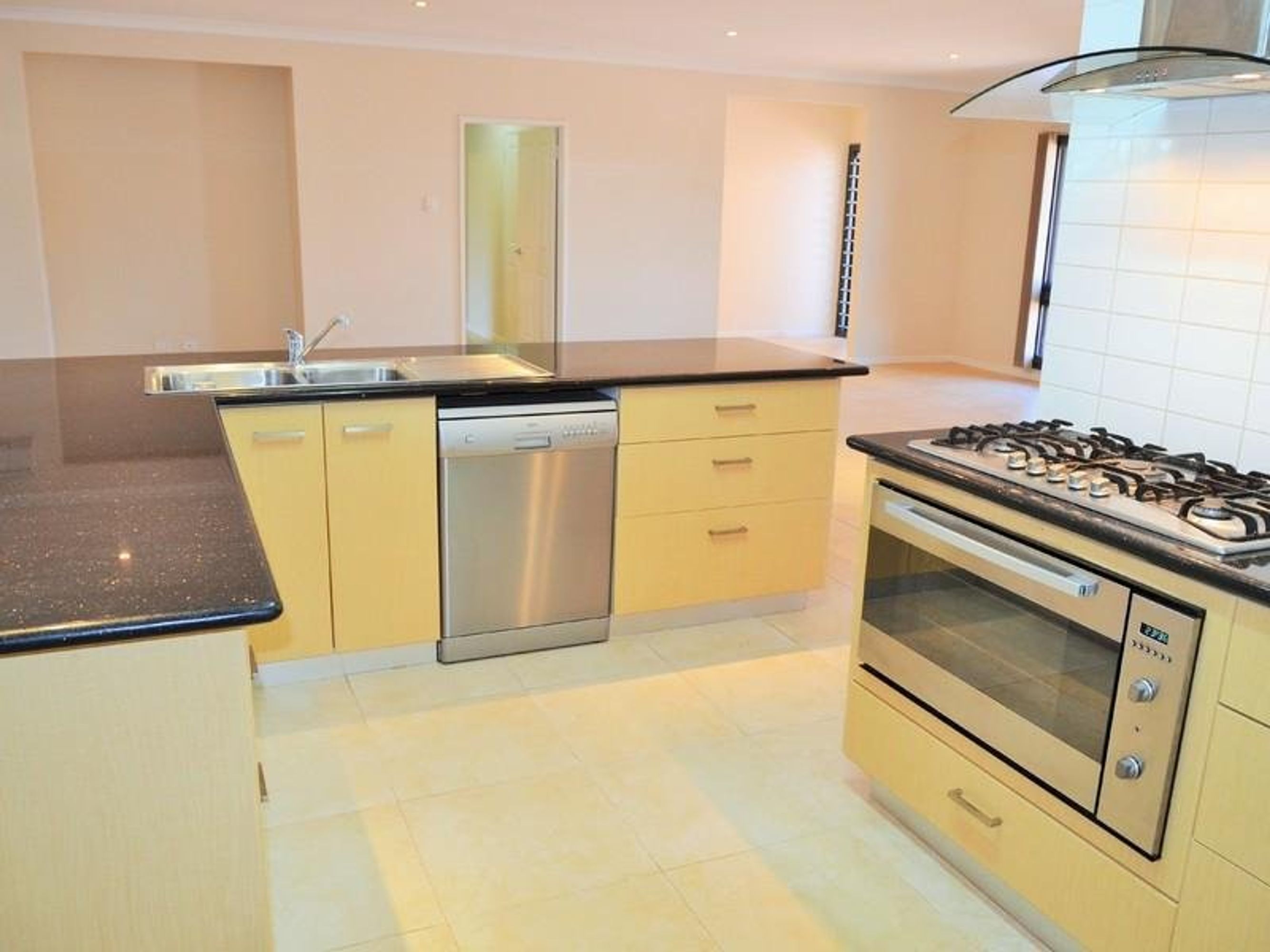 2 Dowding Way, Port Hedland, Port Hedland - Thumbnail 4