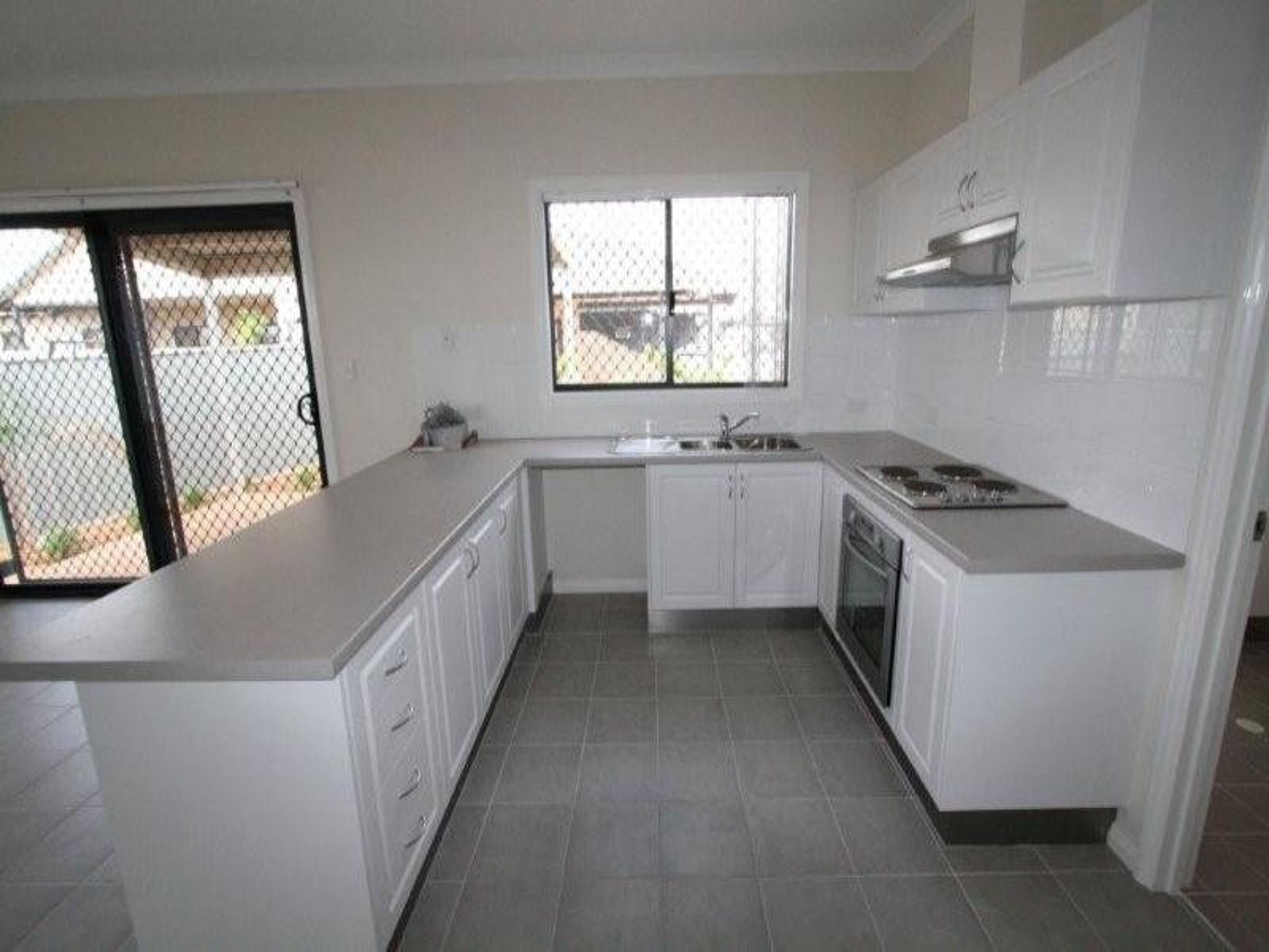 8 Minderoo Avenue, South Hedland, South Hedland - Thumbnail 7