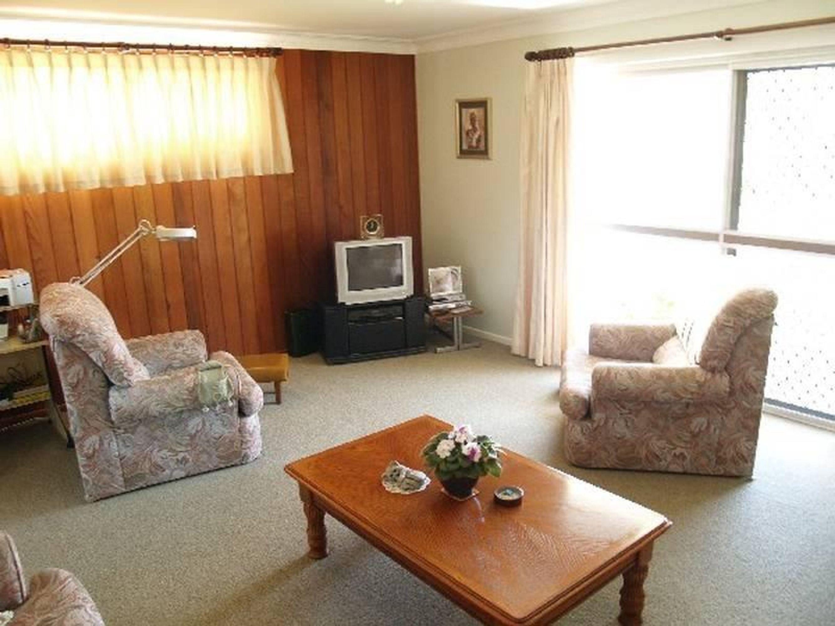 8 Eggins Street, Grafton - Thumbnail 3