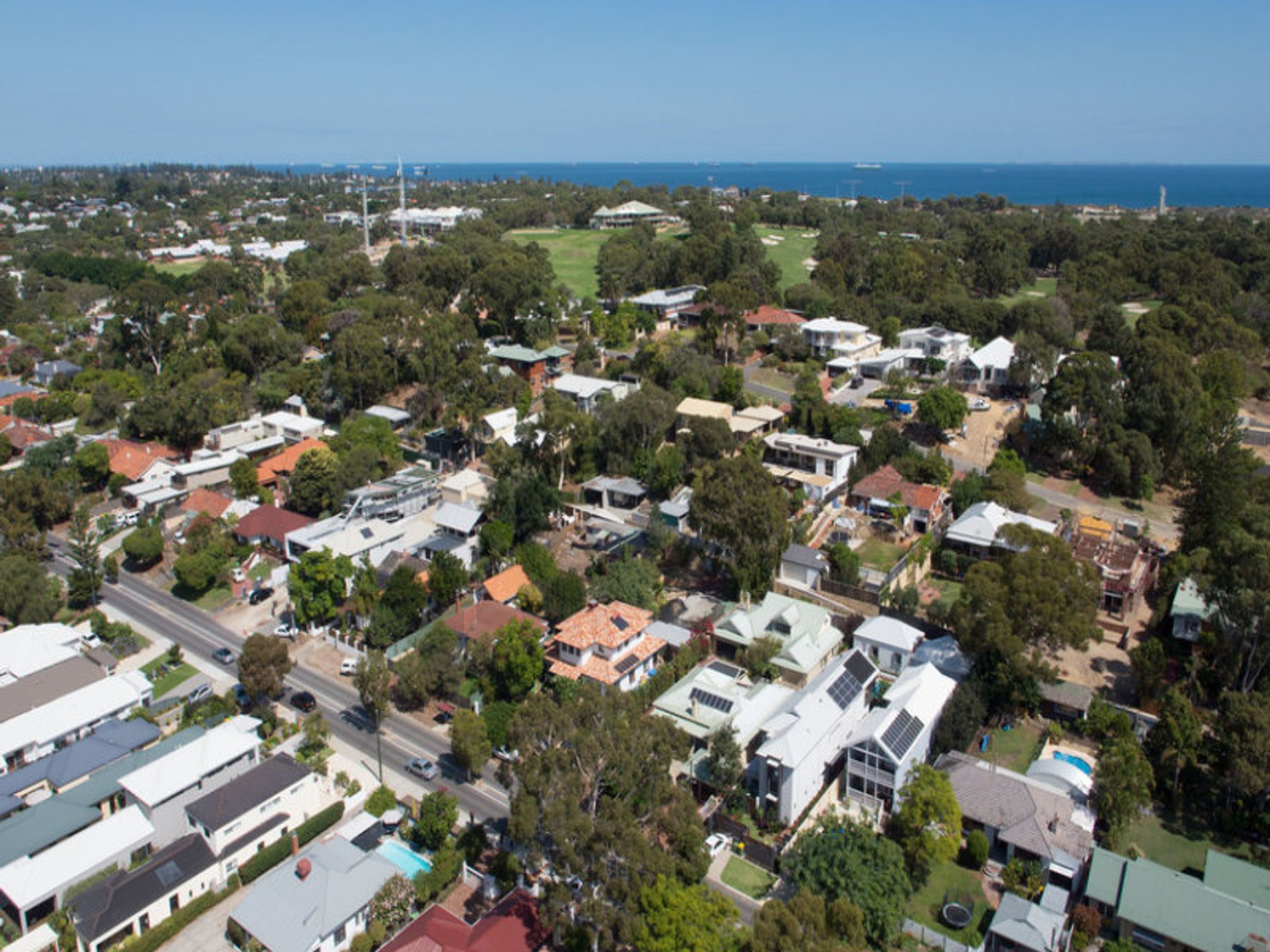 141 Rochdale Road, Mount Claremont, WA 6010, Mount Claremont - Thumbnail 7