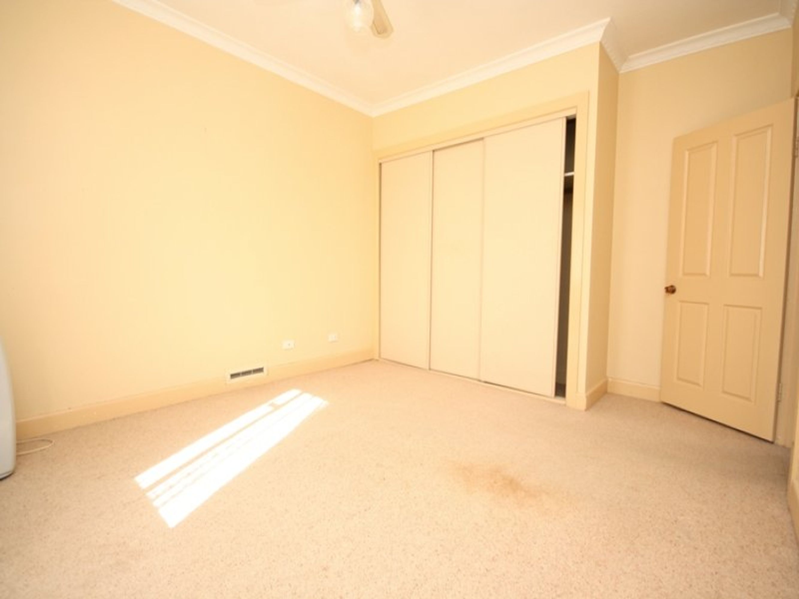 9 Sunnyside Avenue, Horsham VIC 3400, Horsham - Thumbnail 6